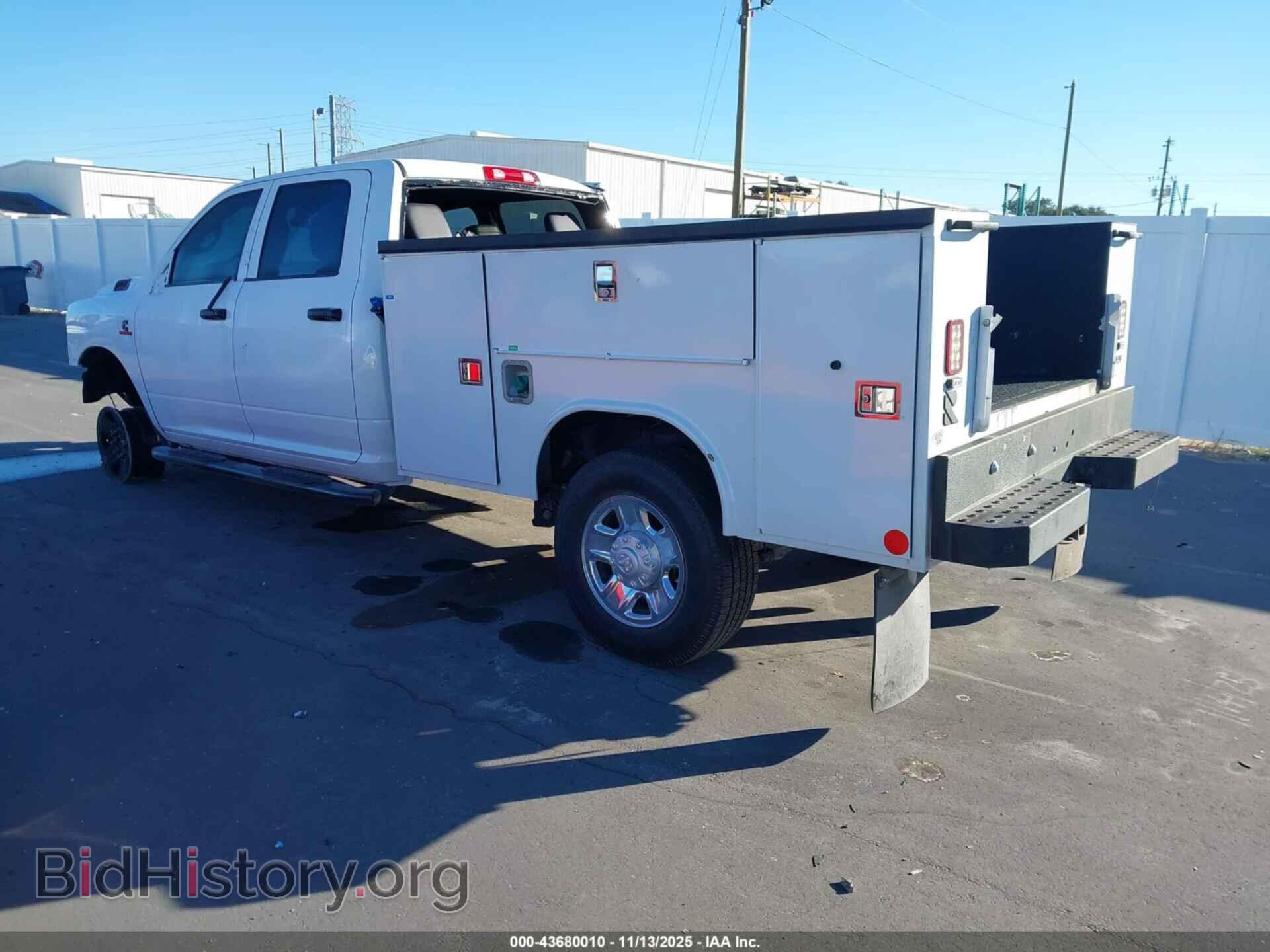 2023 RAM 2500 - VIN: 3C6UR5HL1PG529599 - Фото 3