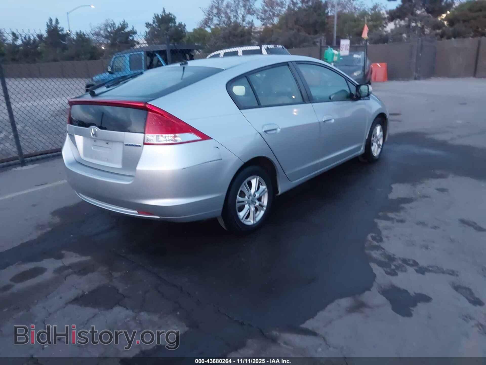 2011 HONDA INSIGHT - VIN: JHMZE2H73BS012123 - Фото 4