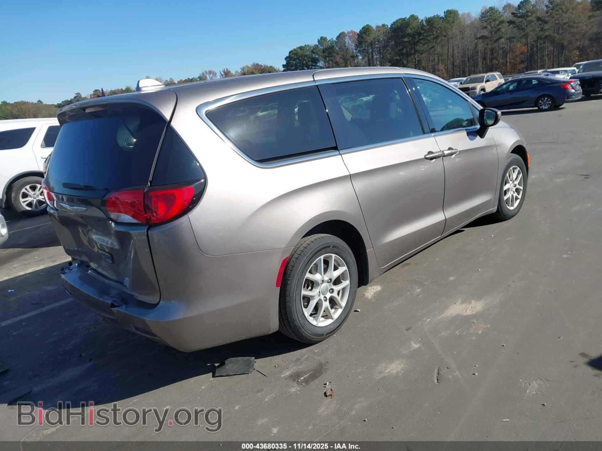 2017 CHRYSLER PACIFICA - VIN: 2C4RC1DG3HR836169 - Photo 4