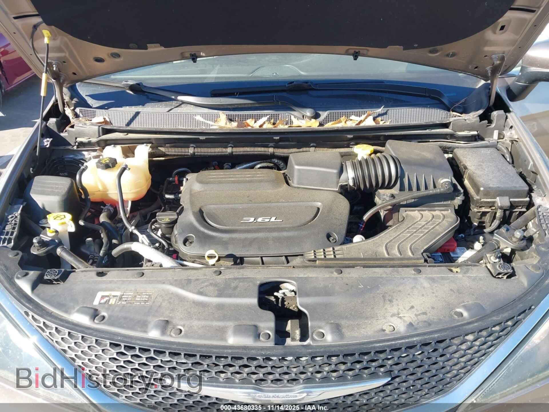 2017 CHRYSLER PACIFICA - VIN: 2C4RC1DG3HR836169 - Photo 10