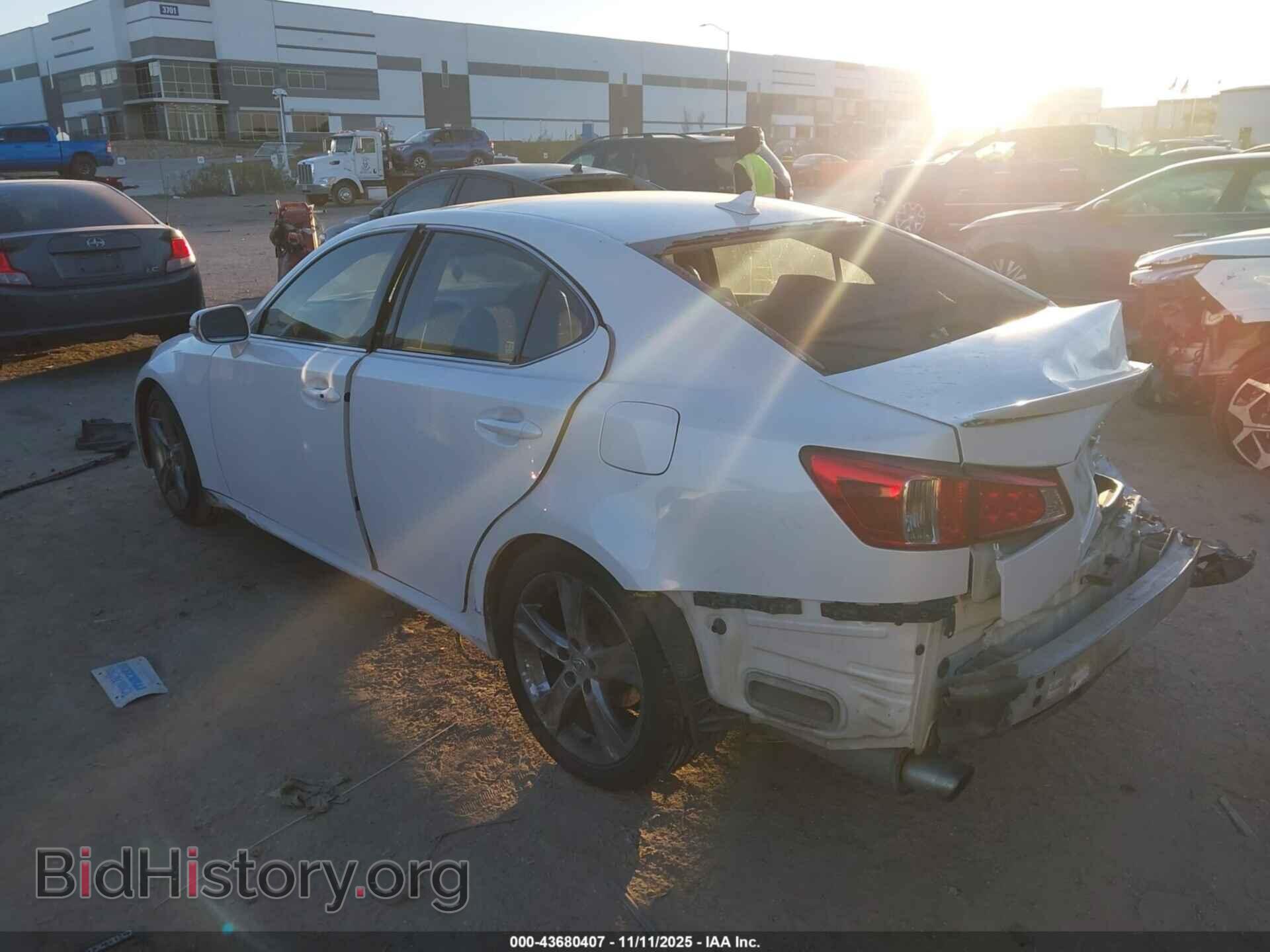 2012 LEXUS IS 250 - VIN: JTHBF5C23C5158985 - Photo 3