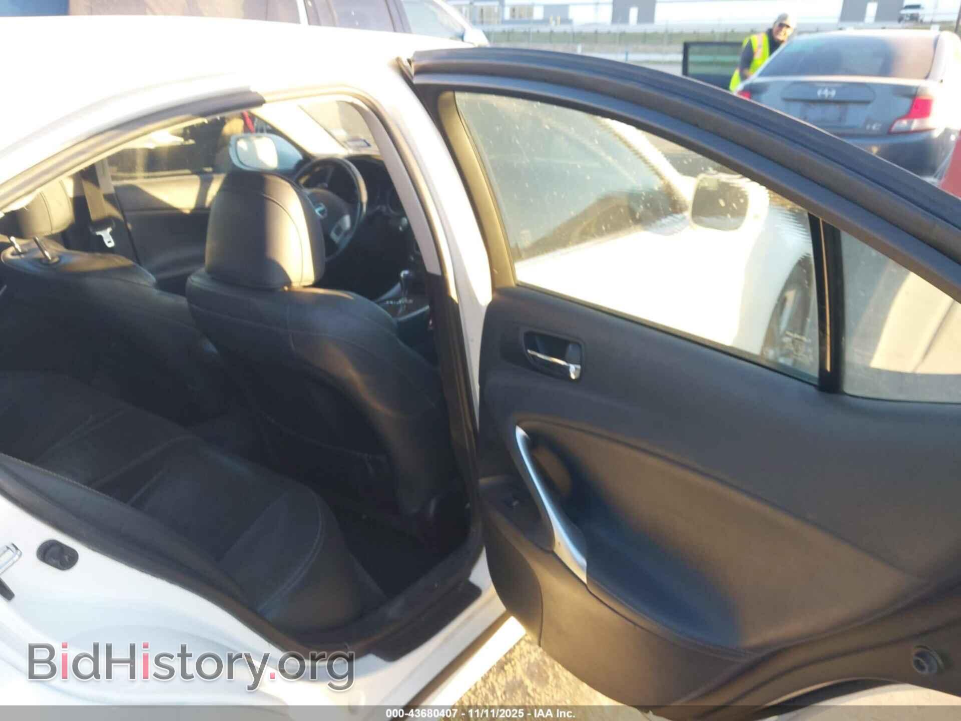 2012 LEXUS IS 250 - VIN: JTHBF5C23C5158985 - Photo 8
