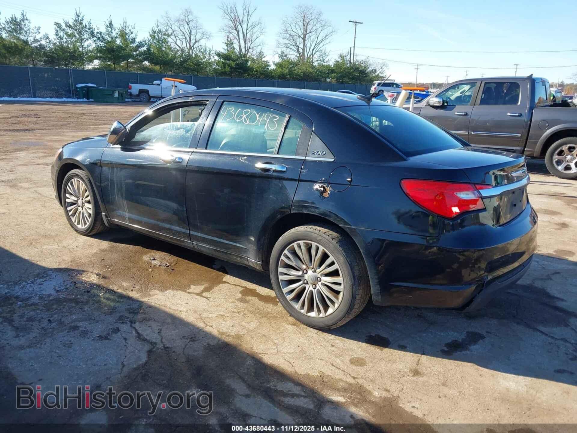 2013 CHRYSLER 200 - VIN: 1C3CCBCG8DN574772 - Фото 3