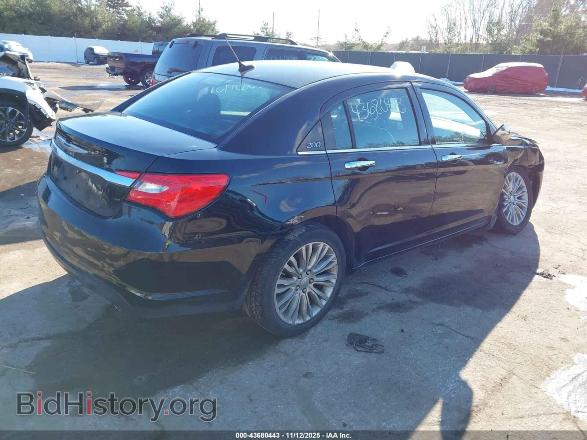 2013 CHRYSLER 200 - VIN: 1C3CCBCG8DN574772 - Фото 4