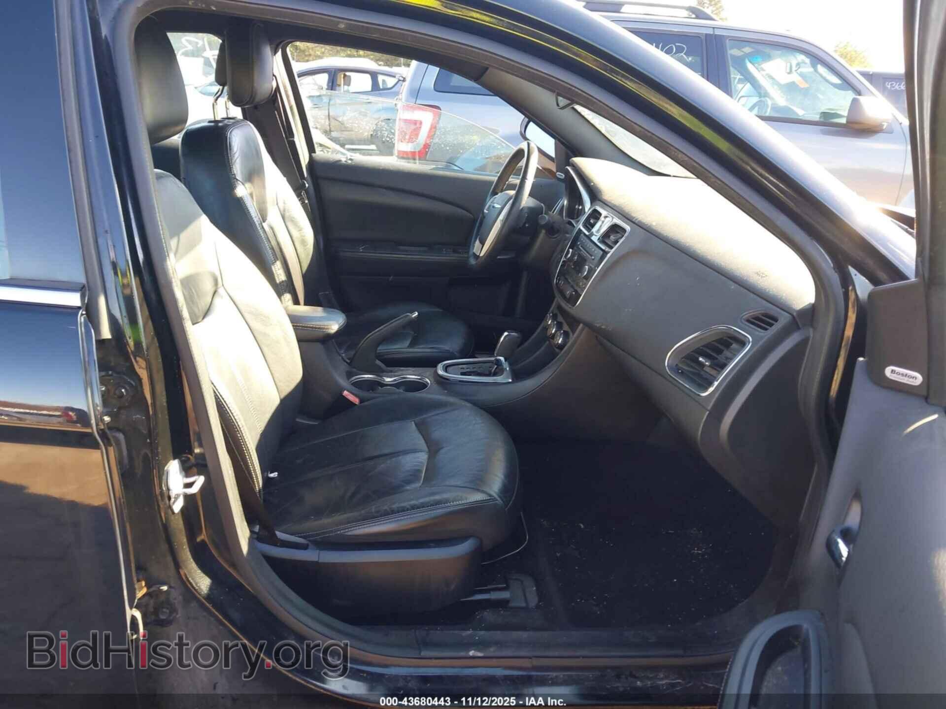 2013 CHRYSLER 200 - VIN: 1C3CCBCG8DN574772 - Фото 5