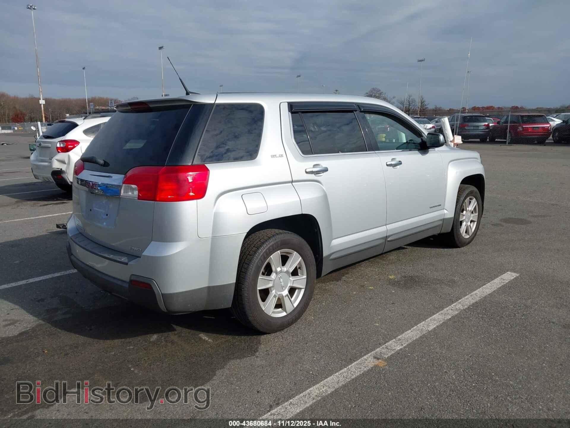 2011 GMC TERRAIN - VIN: 2CTFLRECXB6474335 - Фото 4