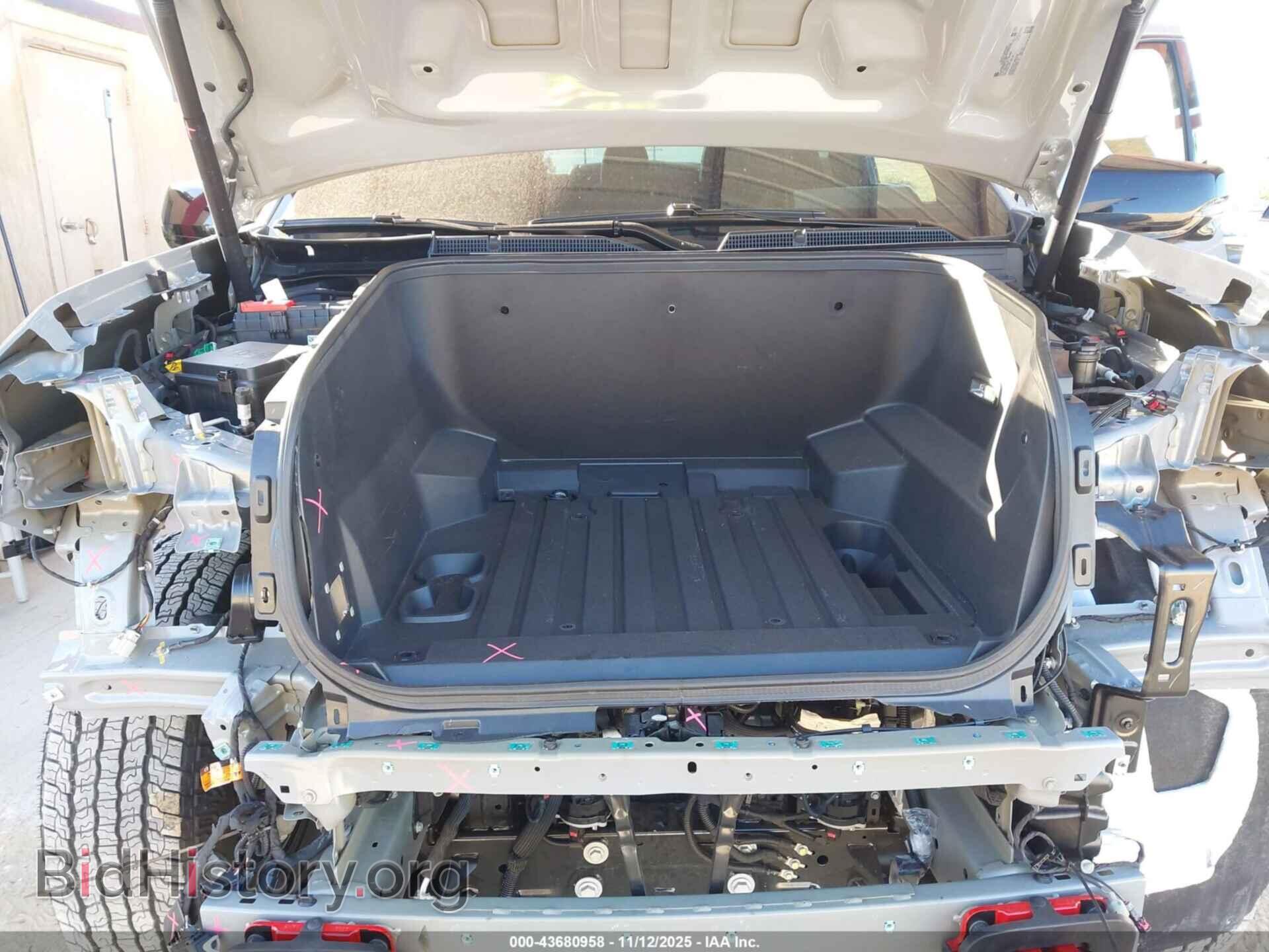 2026 GMC SIERRA EV - VIN: 1GT4EVEL4TU403544 - Фото 10