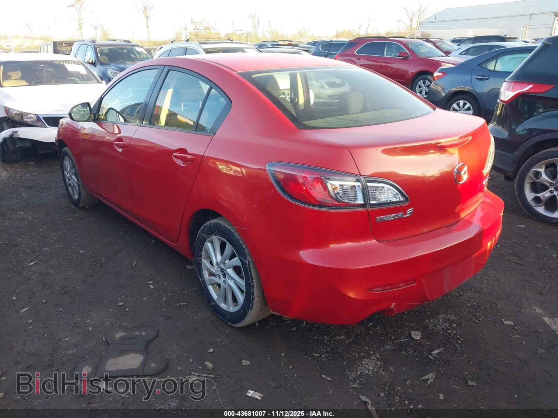 2013 MAZDA MAZDA3 - VIN: JM1BL1V79D1720716 - Фото 3