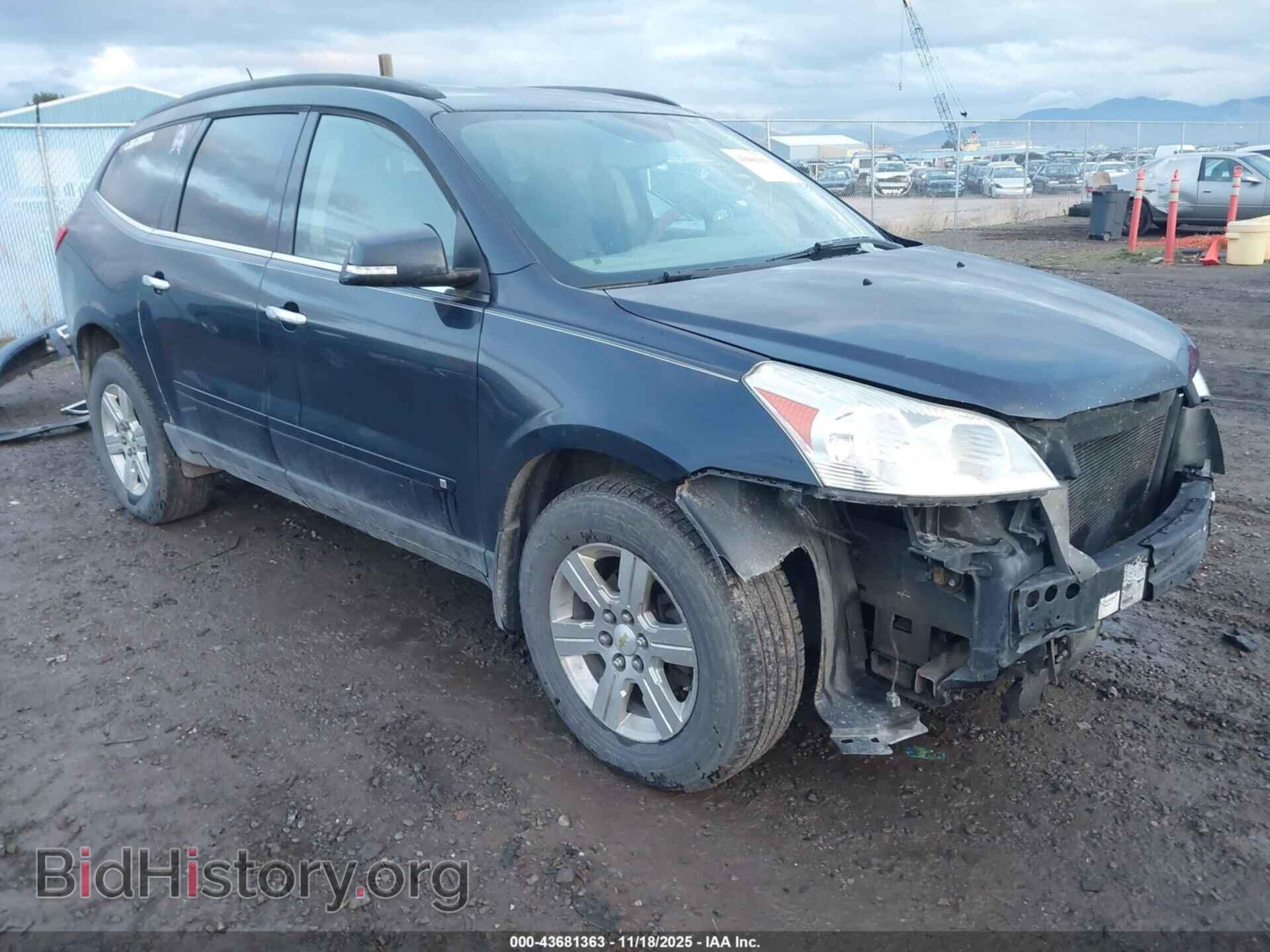 Фотография 1GNLVFEDXAS138087 - CHEVROLET TRAVERSE 2010