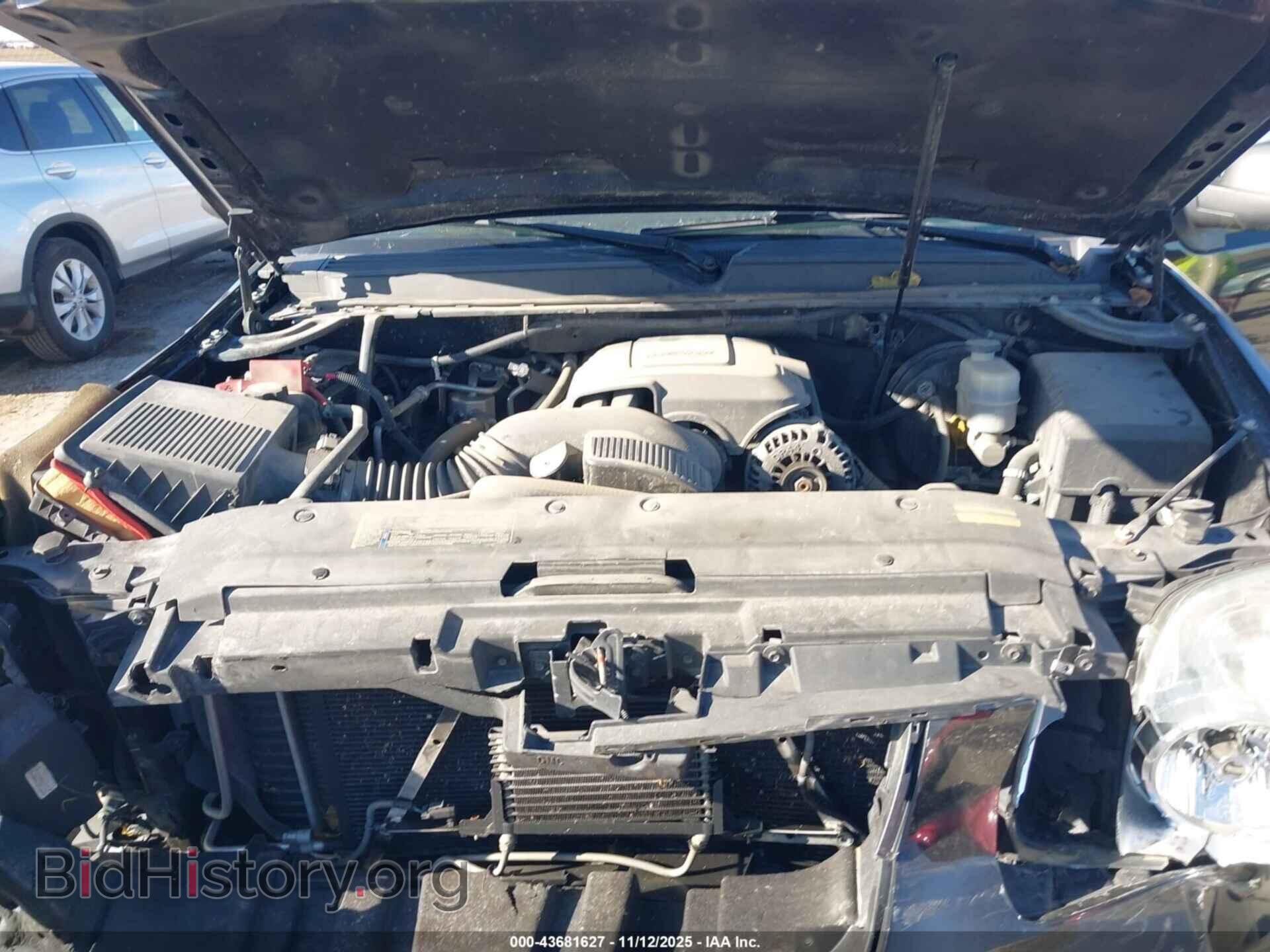2011 GMC YUKON - VIN: 1GKS2EEF8BR172616 - Фото 10