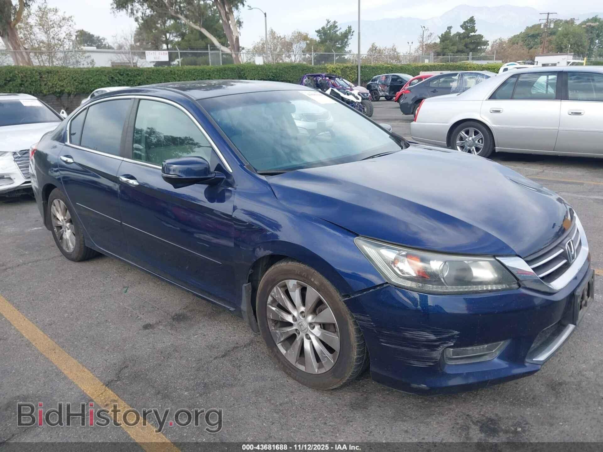 Photo 1HGCR2F77DA123749 - HONDA ACCORD 2013