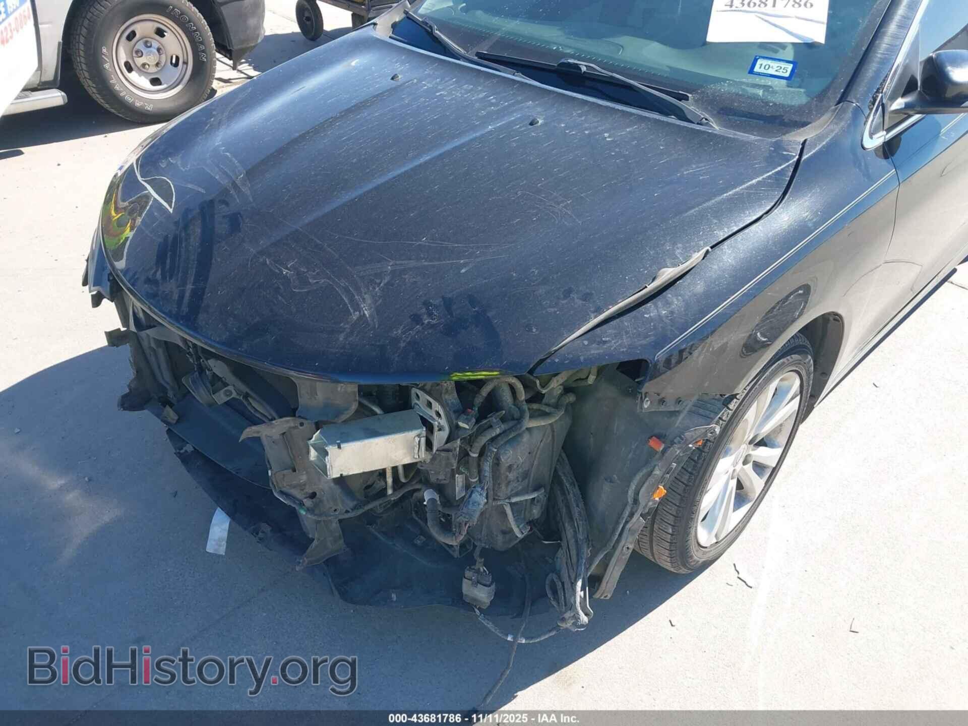 2015 CHRYSLER 200 - VIN: 1C3CCCAB0FN527820 - Фото 6
