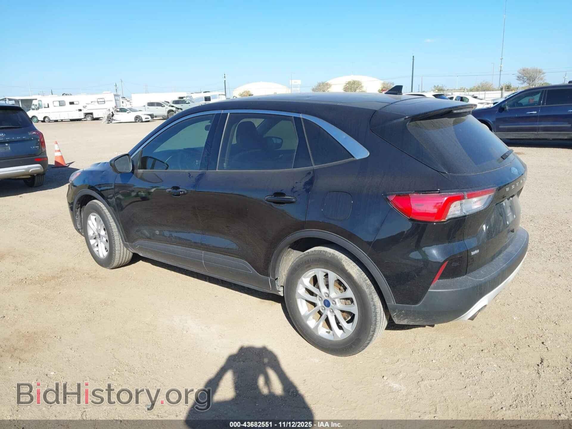 2020 FORD ESCAPE - VIN: 1FMCU0G64LUA75448 - Фото 3