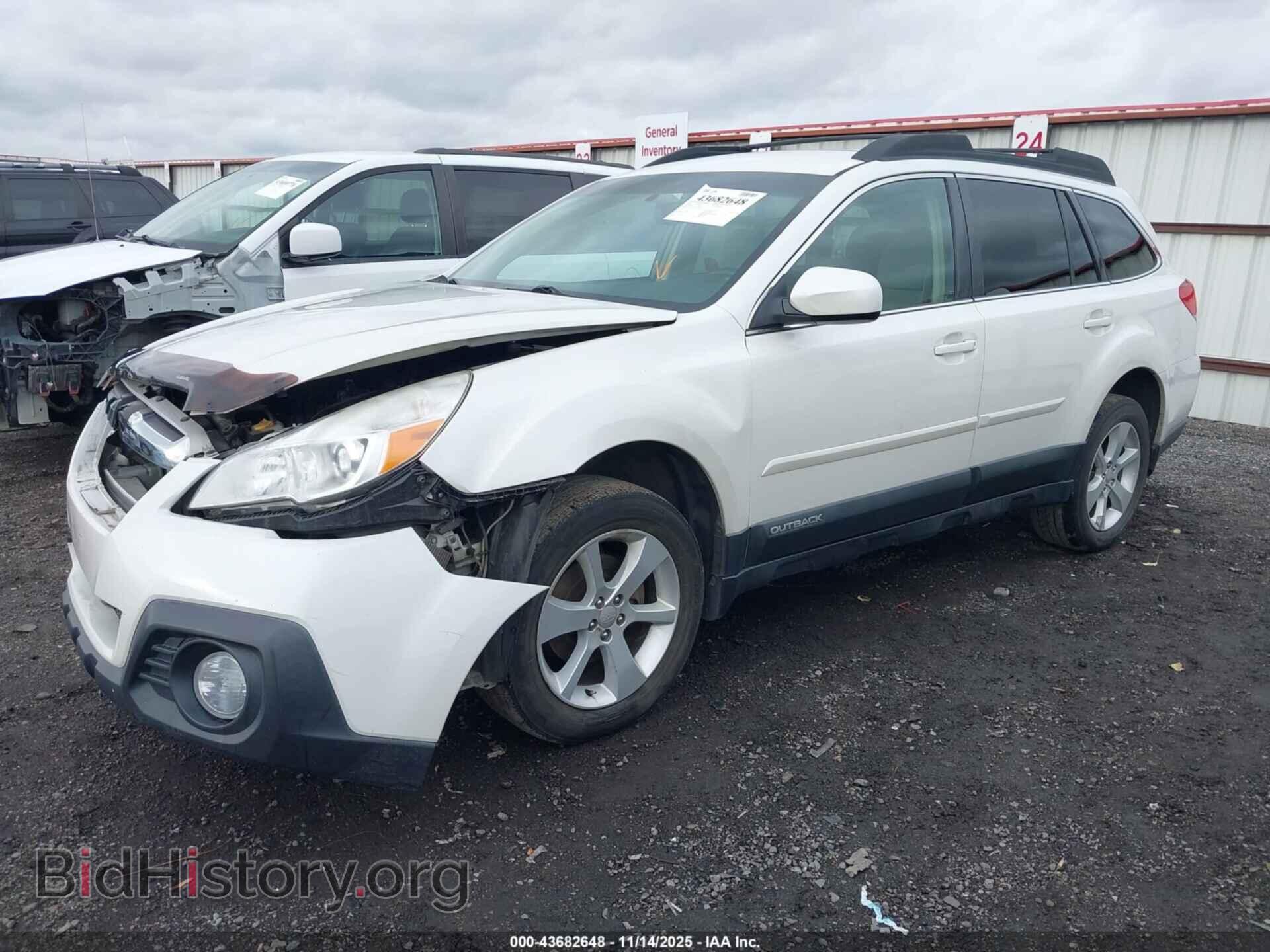 2014 SUBARU OUTBACK - VIN: 4S4BRBCCXE1233686 - Фото 2