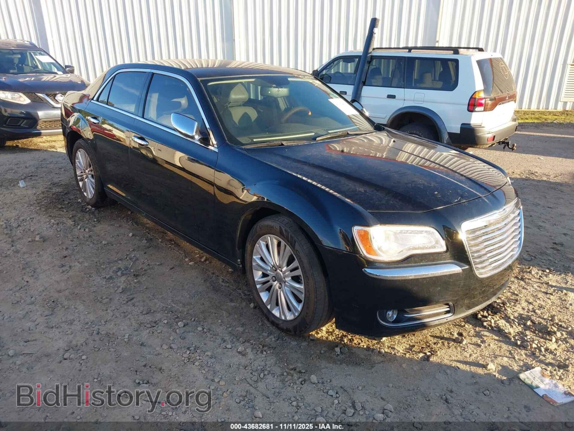Фотография 2C3CCAKG8EH171607 - CHRYSLER 300C 2014
