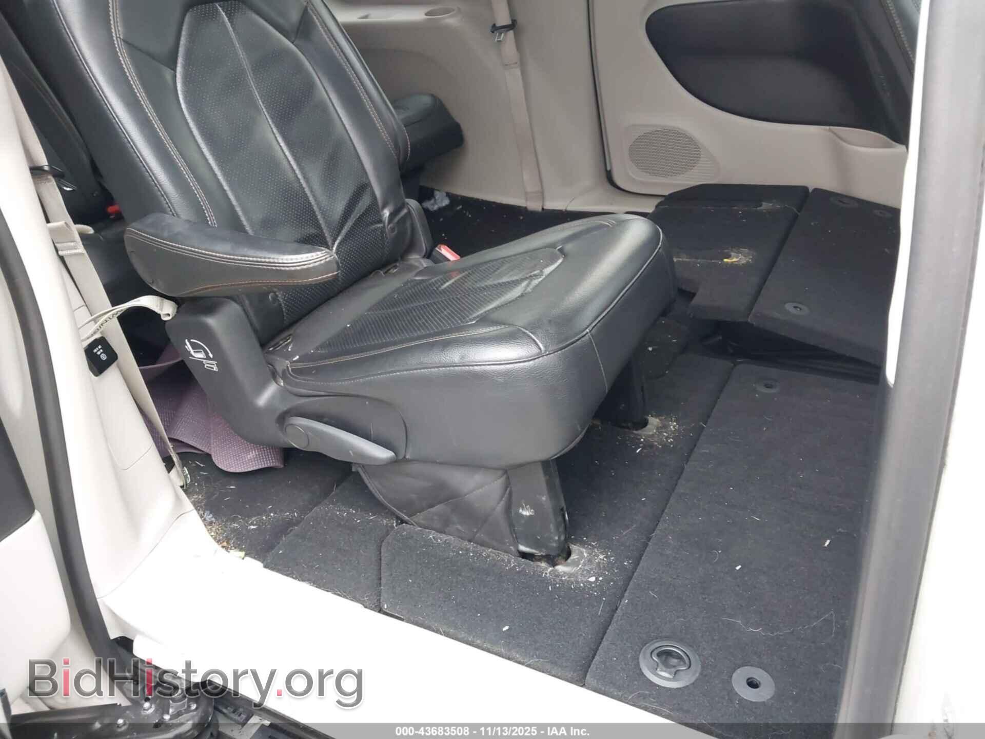 2019 CHRYSLER PACIFICA - VIN: 2C4RC1EG7KR702464 - Photo 8