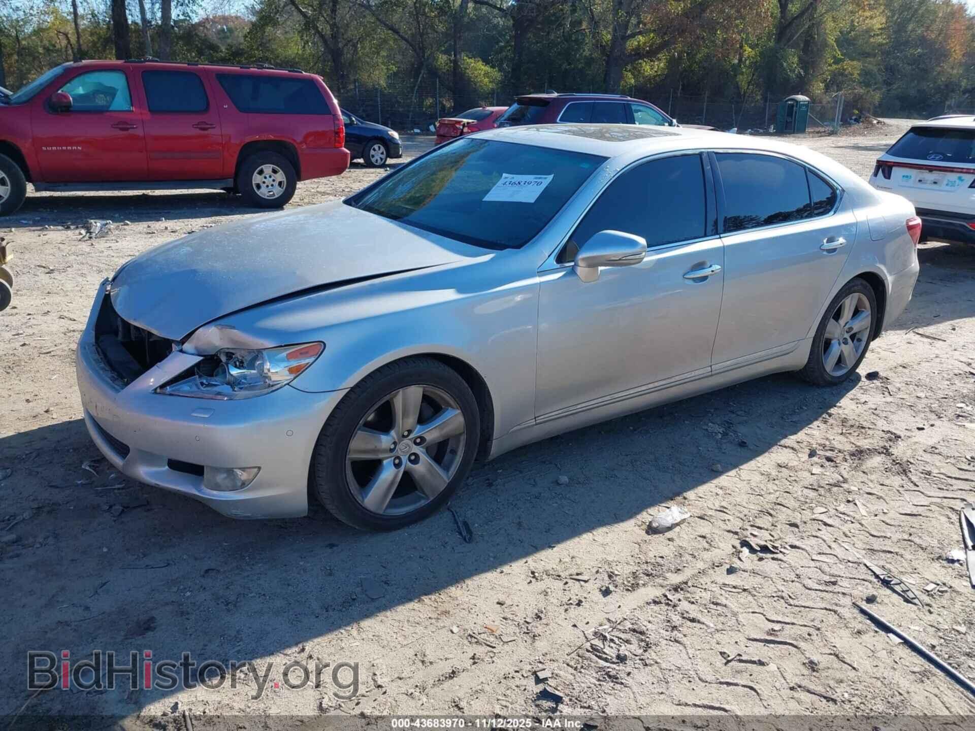 2010 LEXUS LS 460 - VIN: JTHGL5EF7A5041521 - Photo 2