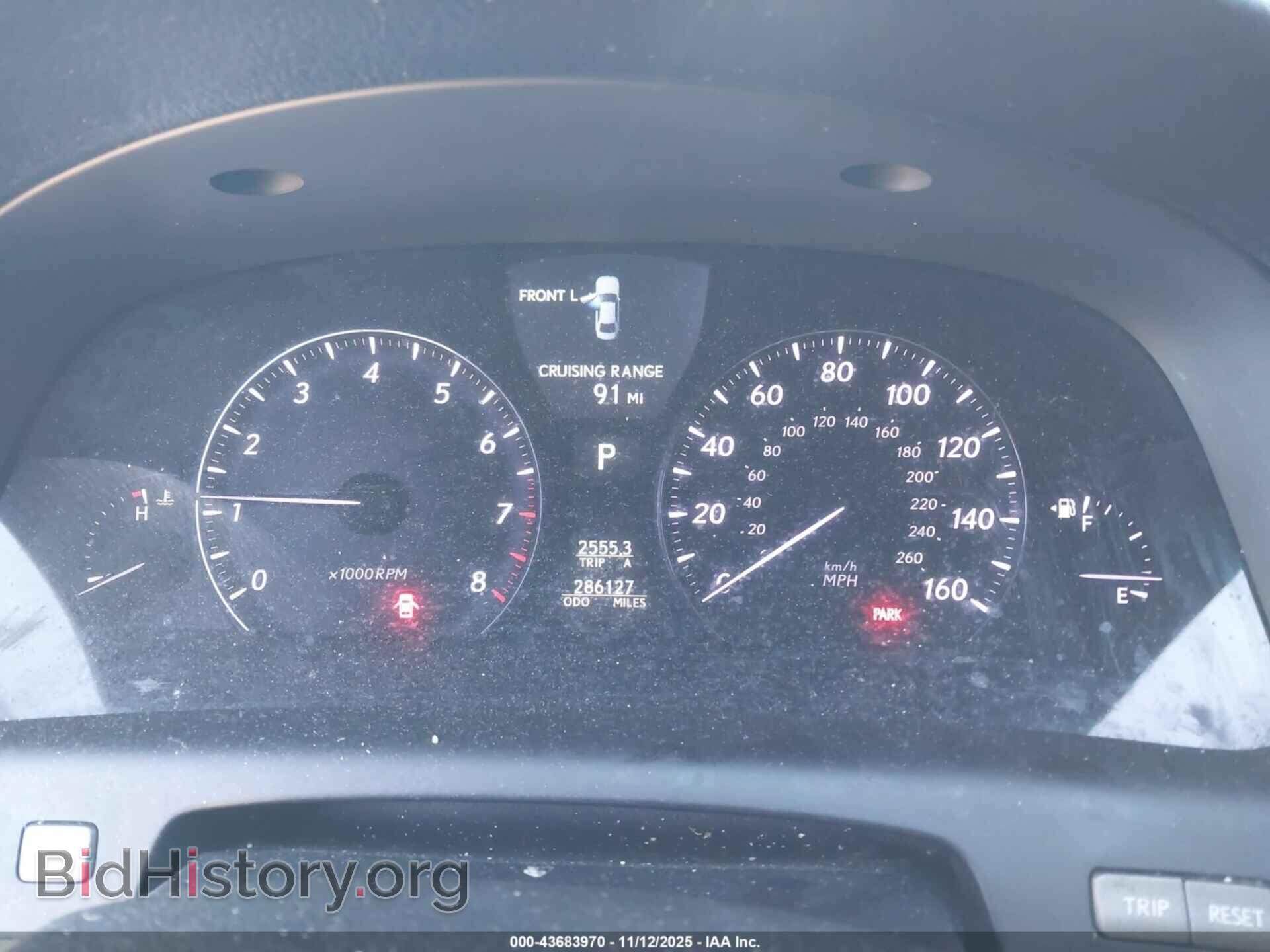 2010 LEXUS LS 460 - VIN: JTHGL5EF7A5041521 - Photo 7