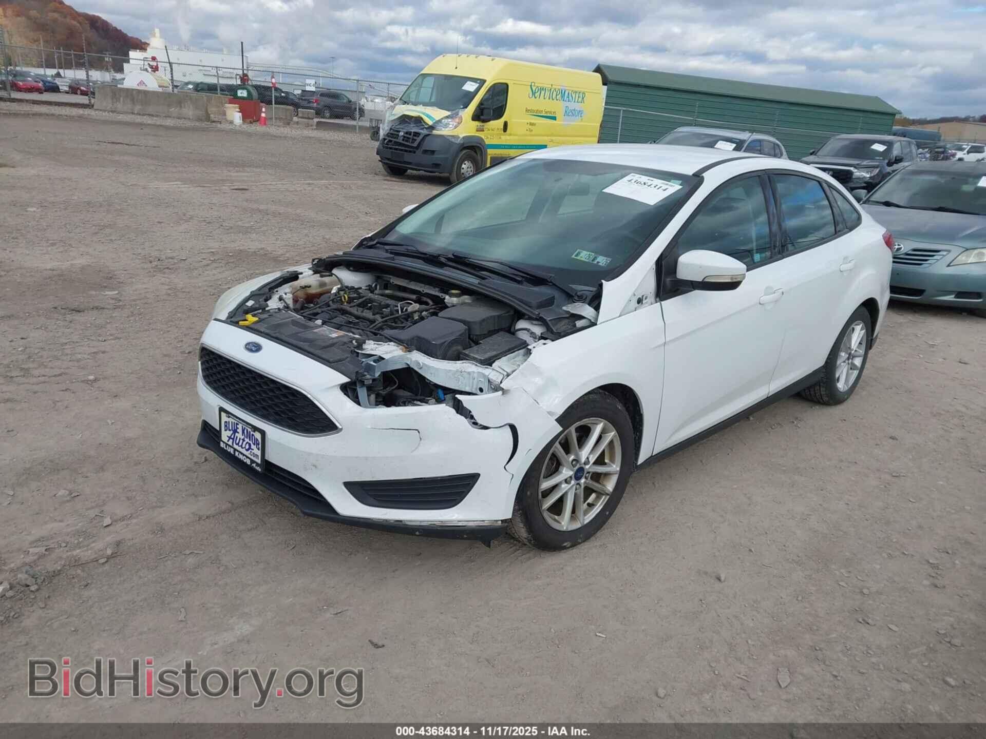 2017 FORD FOCUS - VIN: 1FADP3F23HL201222 - Фото 2