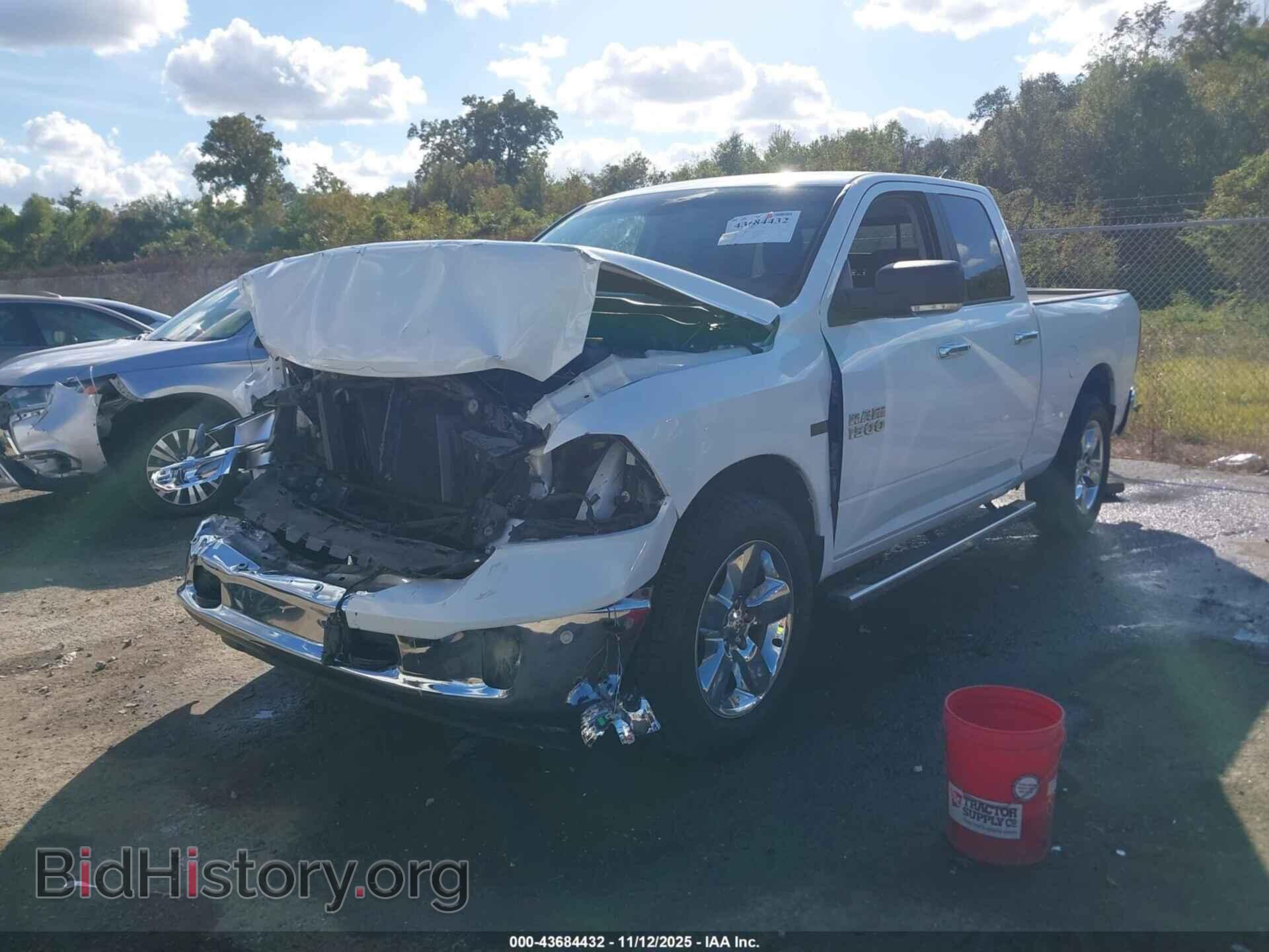 2018 RAM 1500 - VIN: 1C6RR7GM6JS228757 - Фото 2