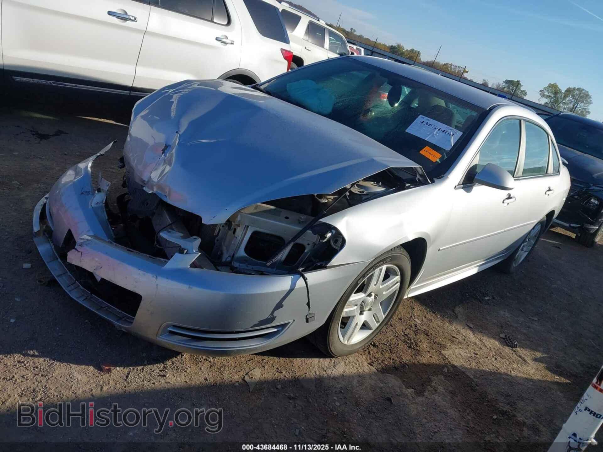 2013 CHEVROLET IMPALA - VIN: 2G1WB5E36D1111563 - Фото 2