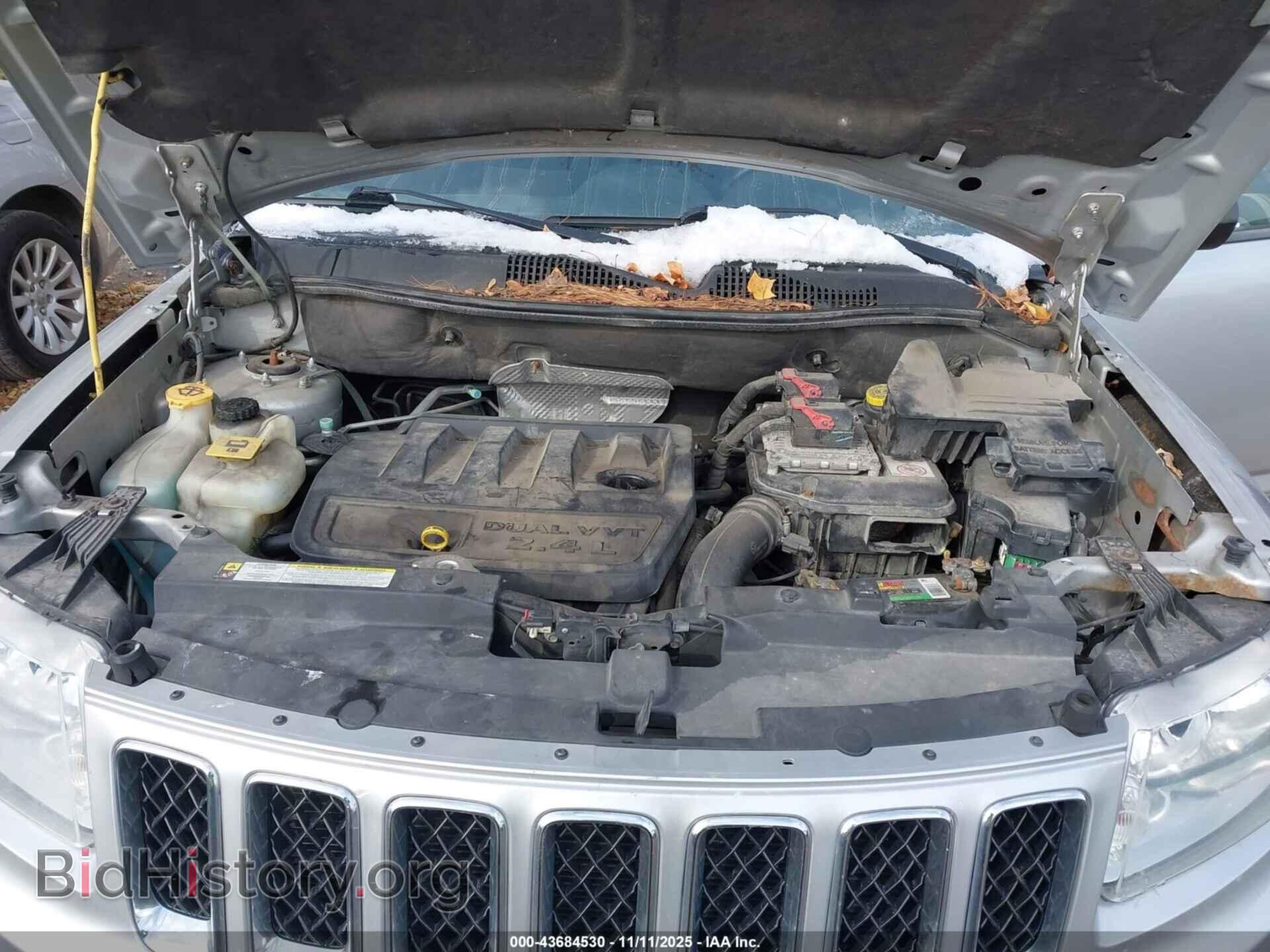 2011 JEEP COMPASS - VIN: 1J4NF1FB0BD258091 - Photo 10