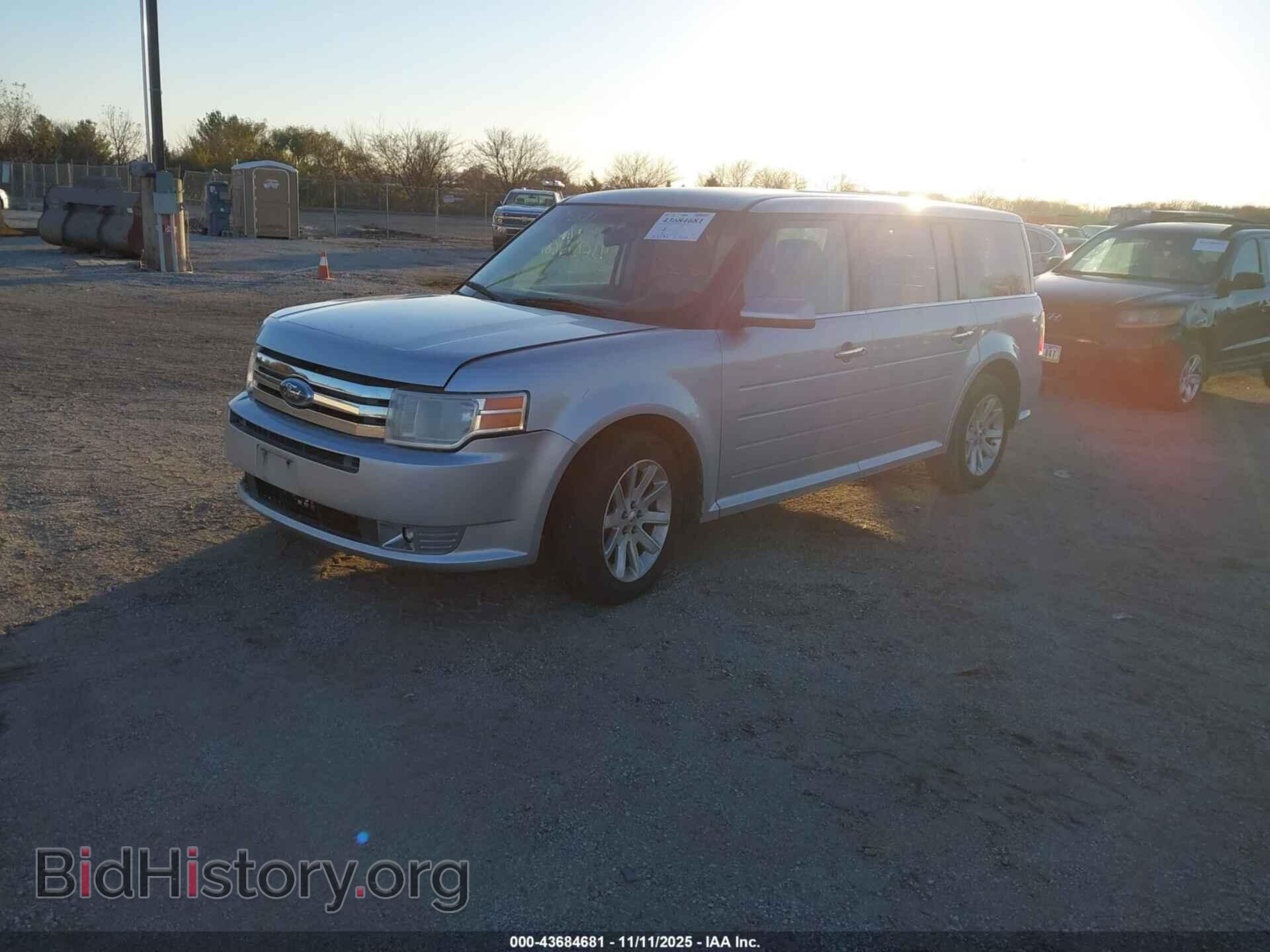 2009 FORD FLEX - VIN: 2FMDK52C09BB02602 - Фото 2