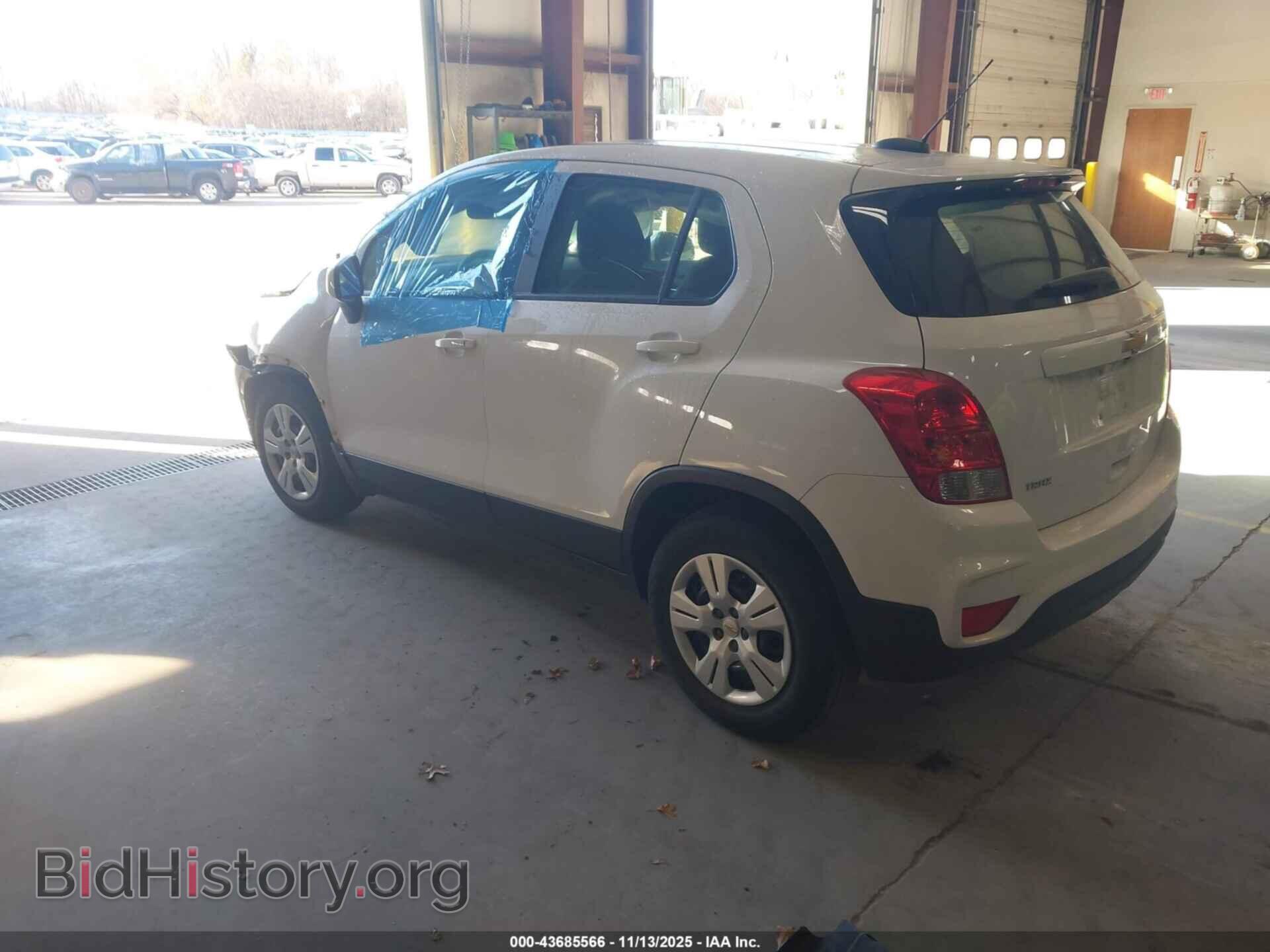 2018 CHEVROLET TRAX - VIN: KL7CJKSB9JB607876 - Фото 3