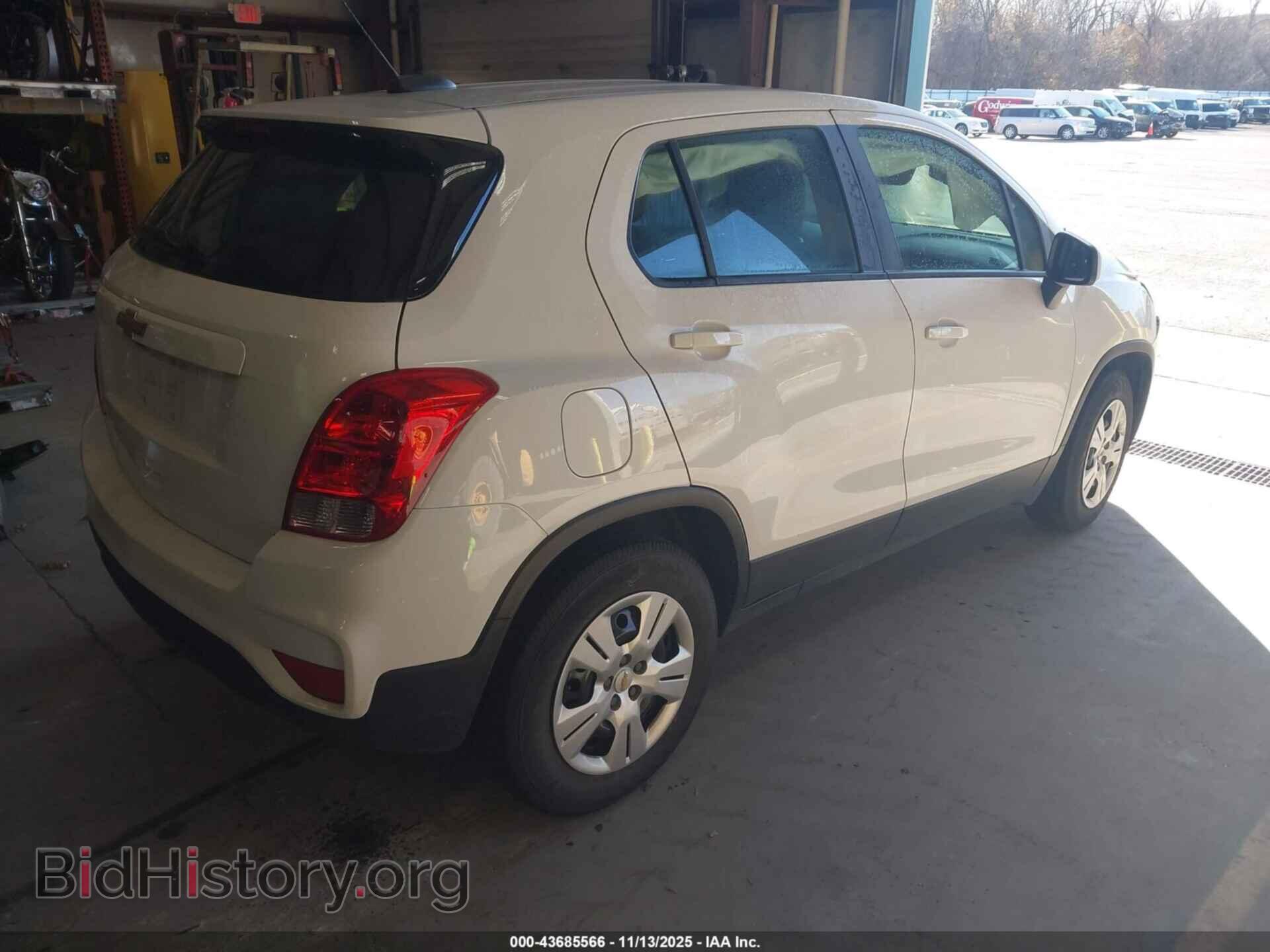 2018 CHEVROLET TRAX - VIN: KL7CJKSB9JB607876 - Фото 4
