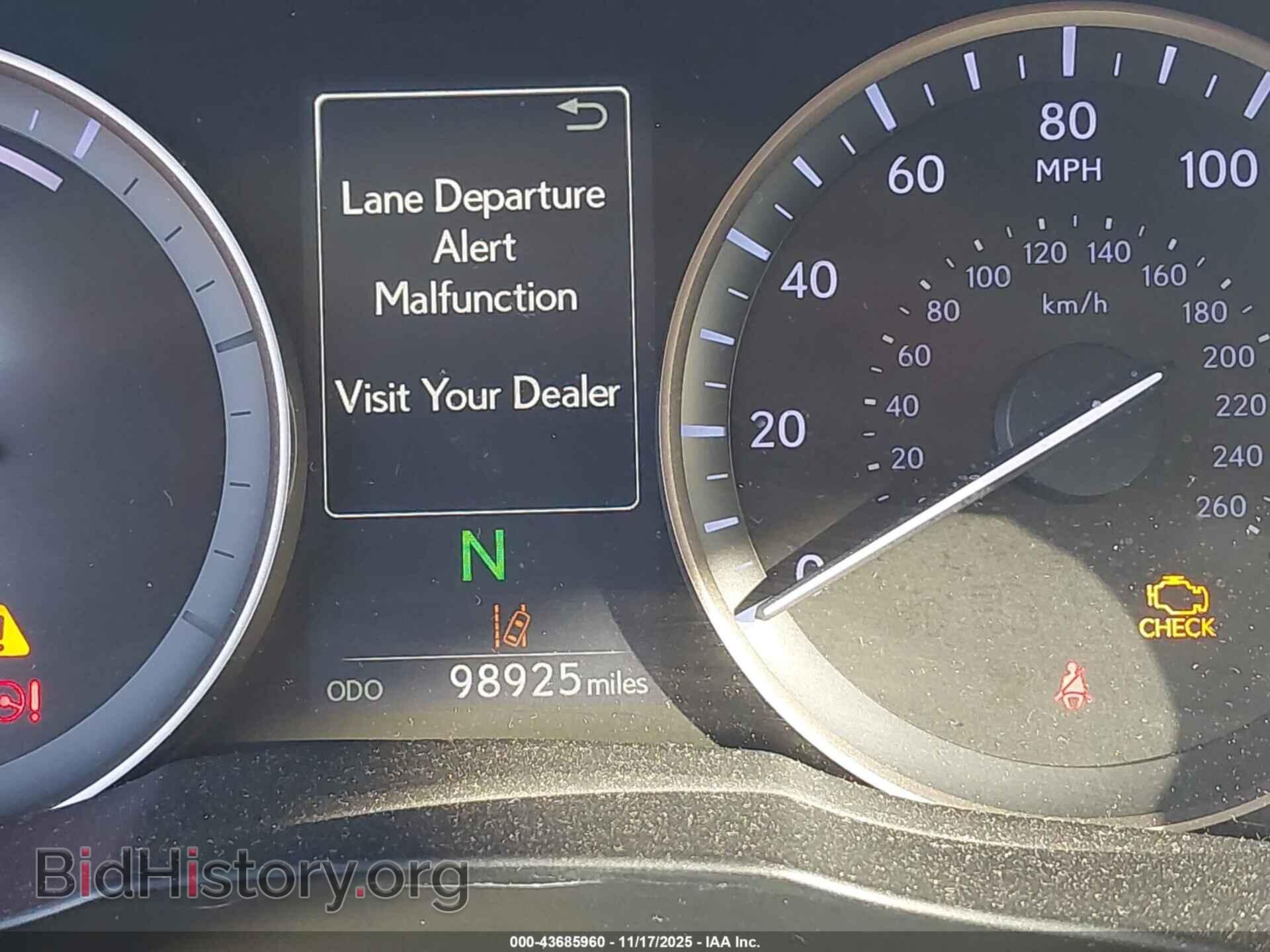 2017 LEXUS ES 300H - VIN: JTHBW1GG9H2139820 - Фото 15