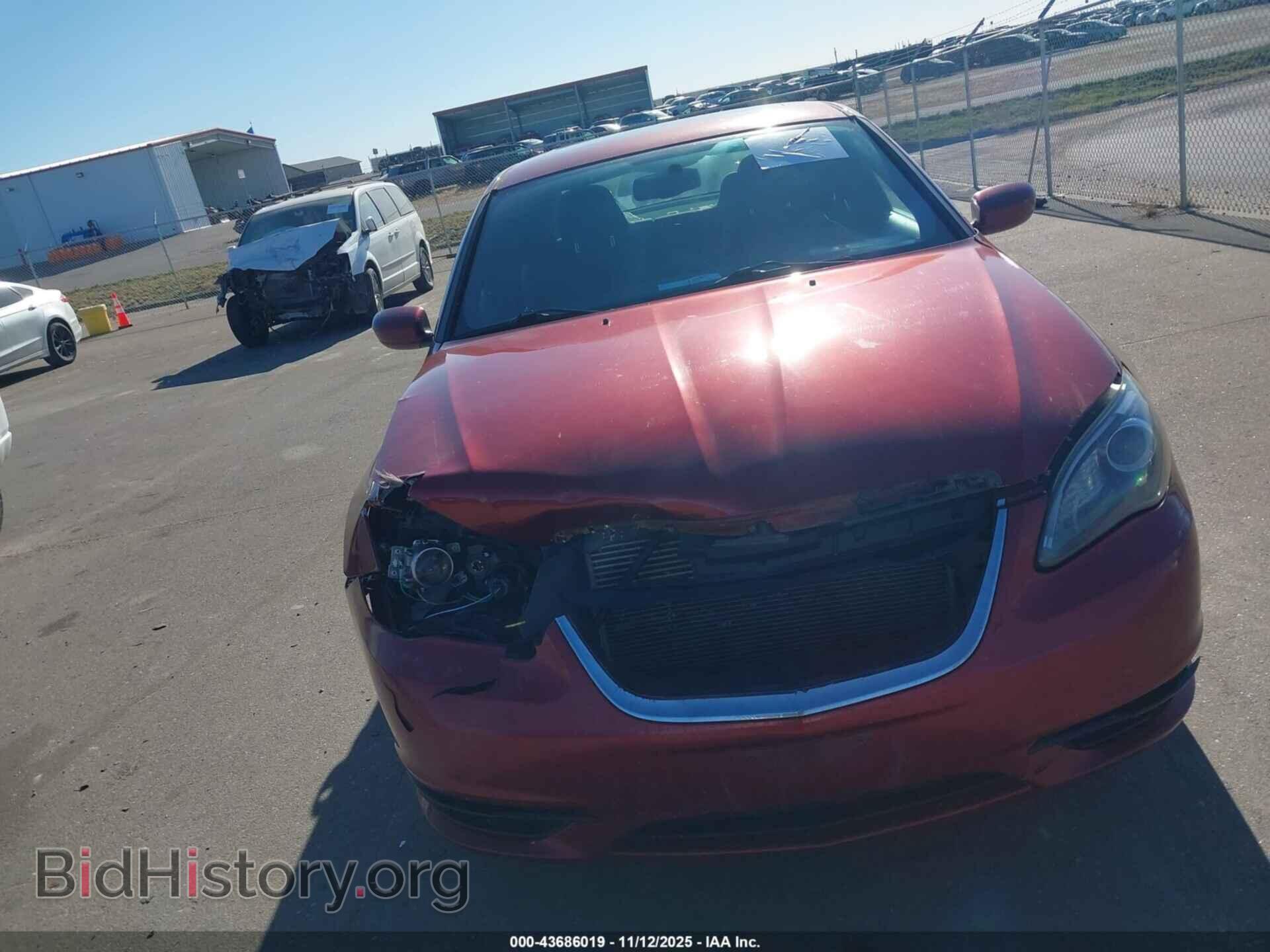 2013 CHRYSLER 200 - VIN: 1C3CCBBB3DN516560 - Фото 12