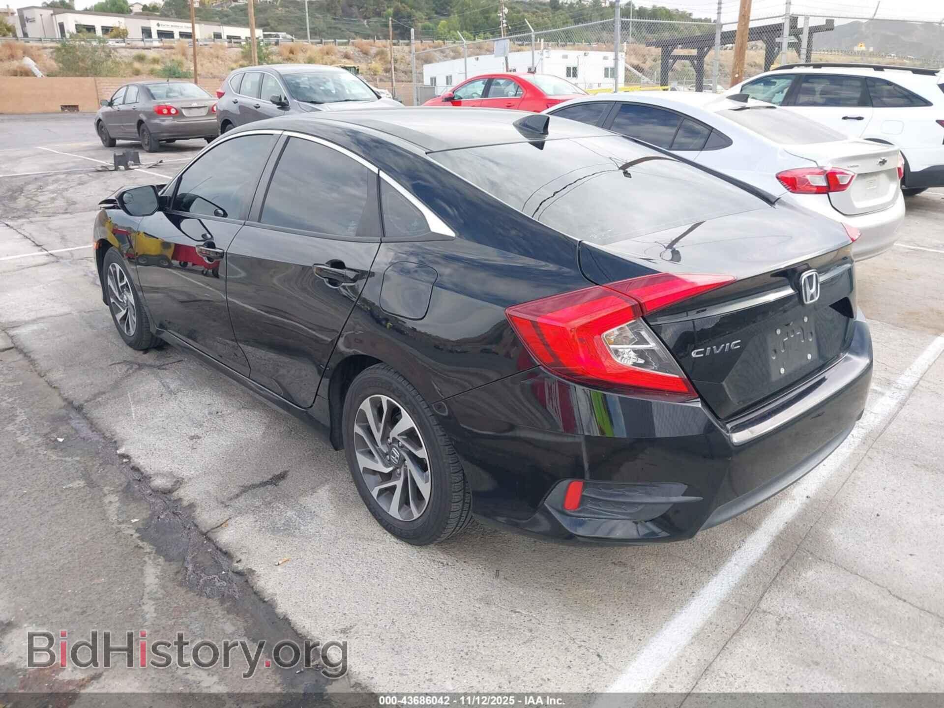 2017 HONDA CIVIC - VIN: 19XFC2F72HE230451 - Фото 3