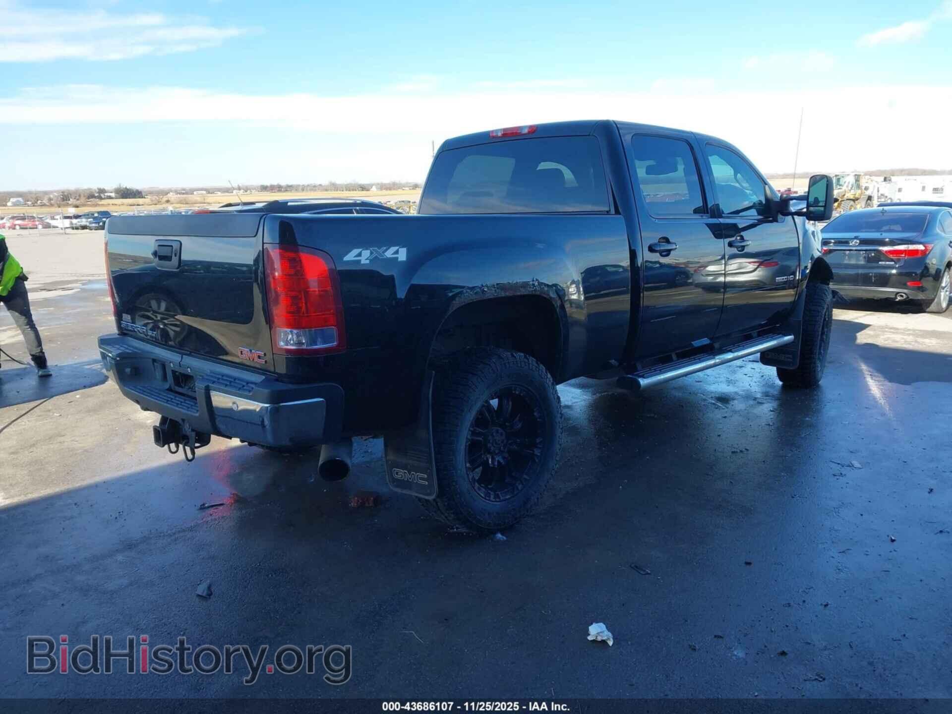 2012 GMC SIERRA 2500HD - VIN: 1GT121C83CF196622 - Фото 4