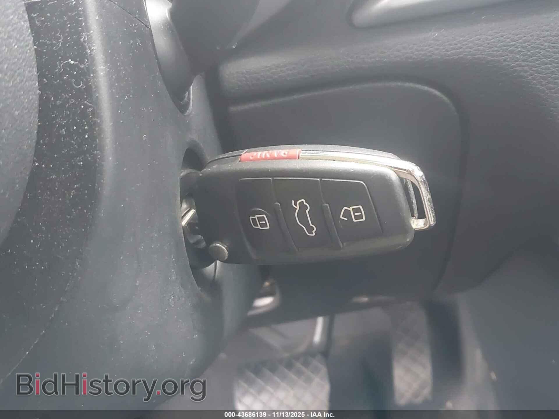 2015 AUDI A3 - VIN: WAUBFGFF3F1111010 - Фото 11
