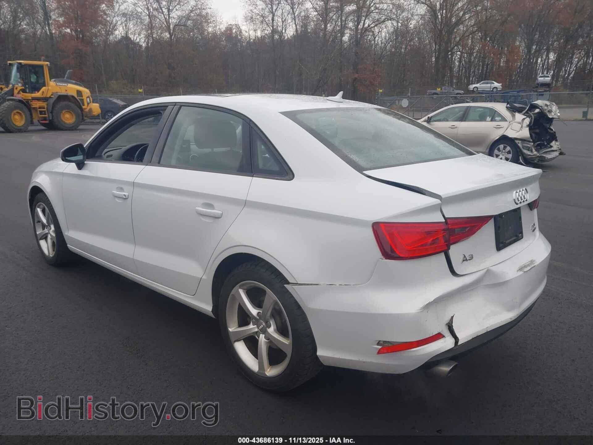2015 AUDI A3 - VIN: WAUBFGFF3F1111010 - Фото 3