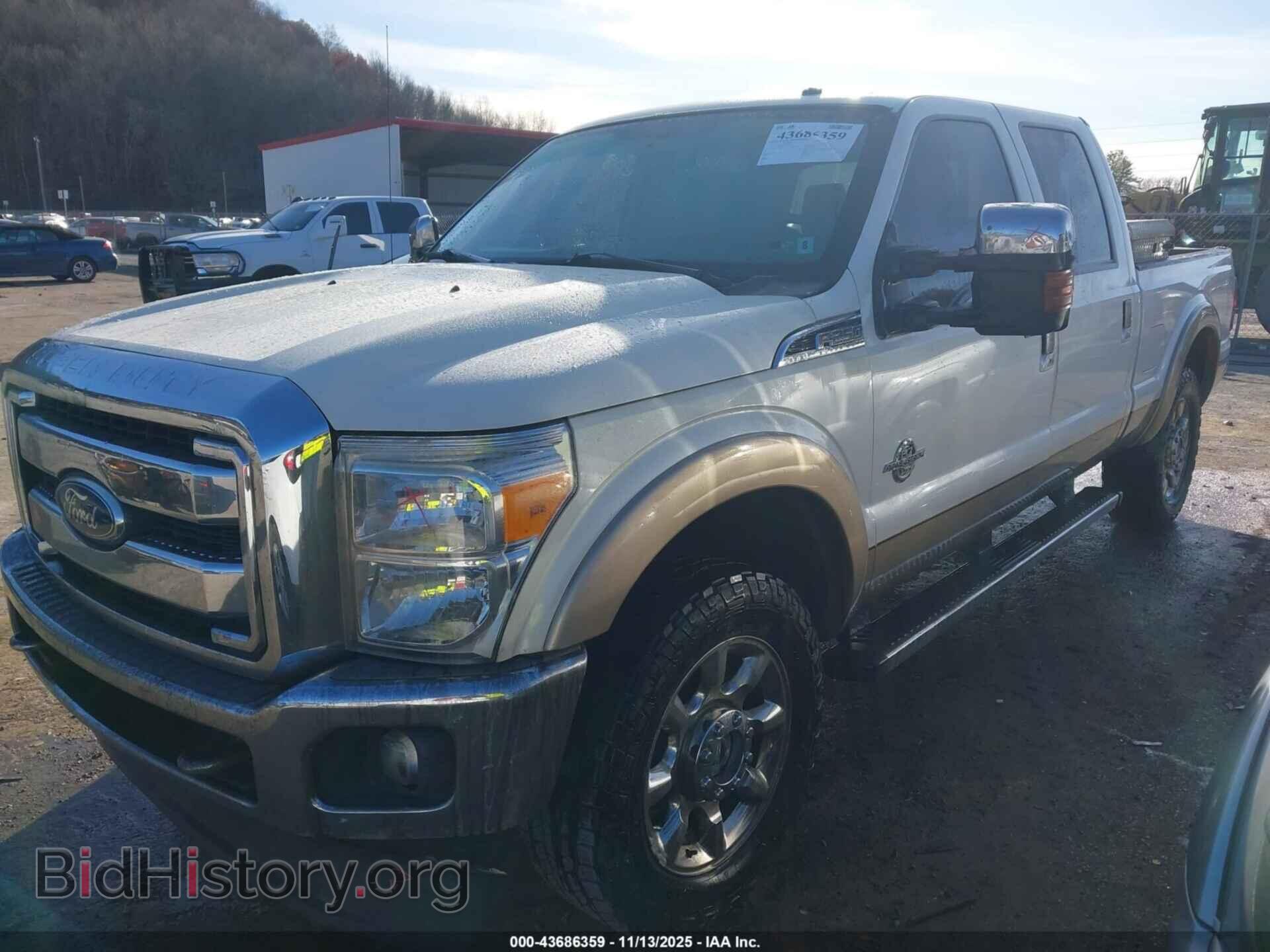 2011 FORD F-250 - VIN: 1FT7W2BT2BEB17259 - Фото 2