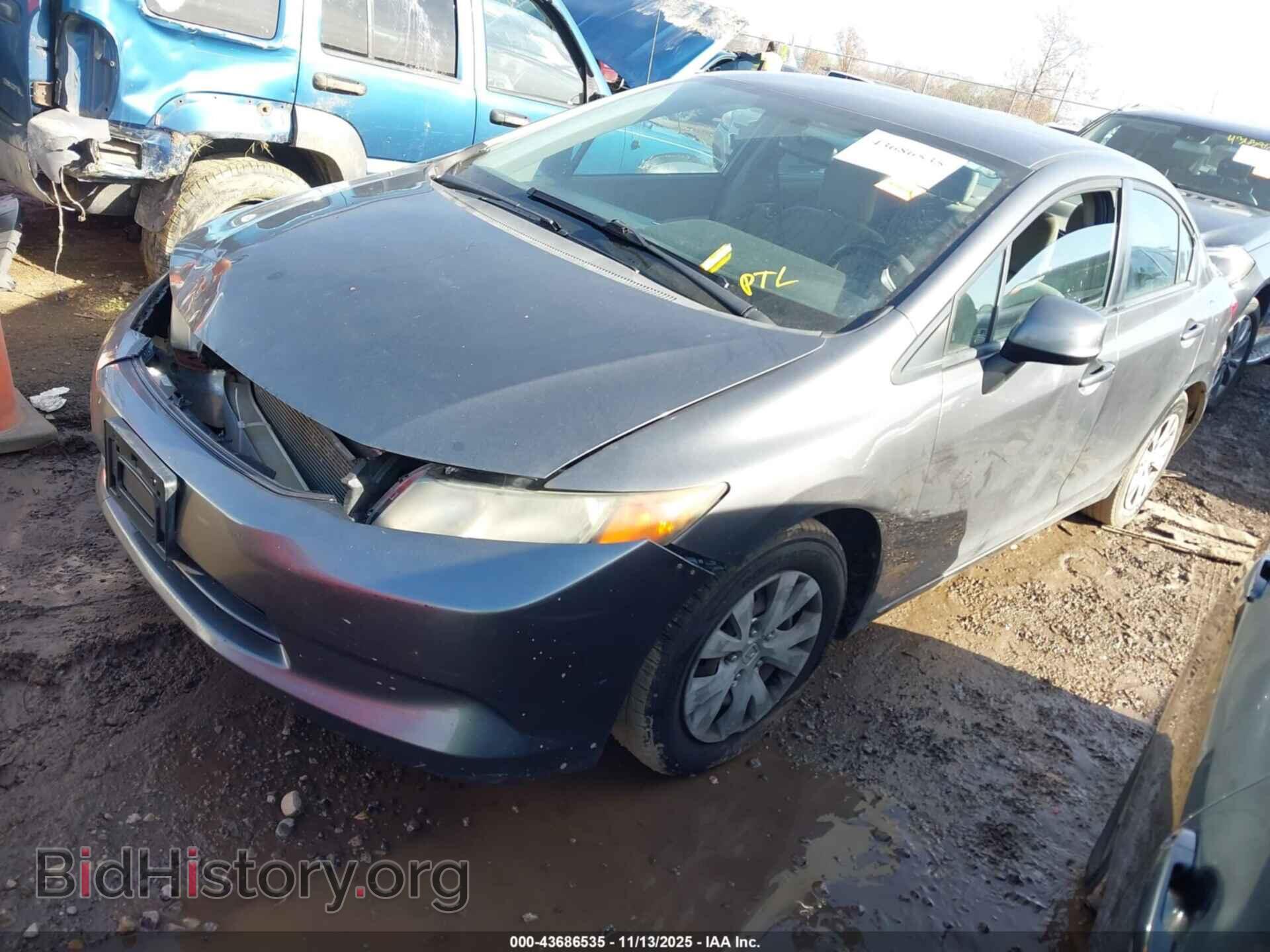2012 HONDA CIVIC - VIN: 2HGFB2F5XCH320947 - Фото 2