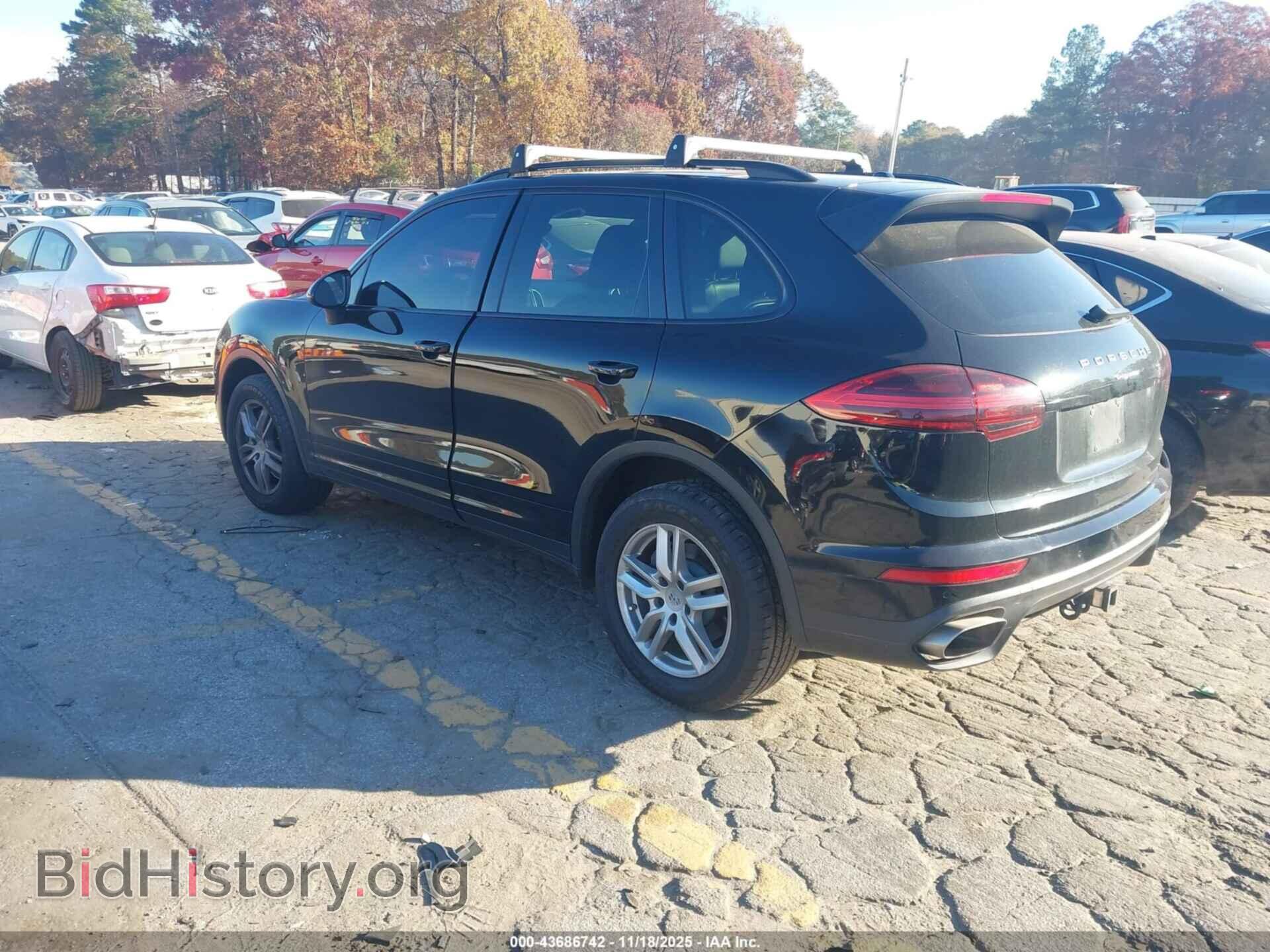2016 PORSCHE CAYENNE - VIN: WP1AA2A28GKA37999 - Фото 3