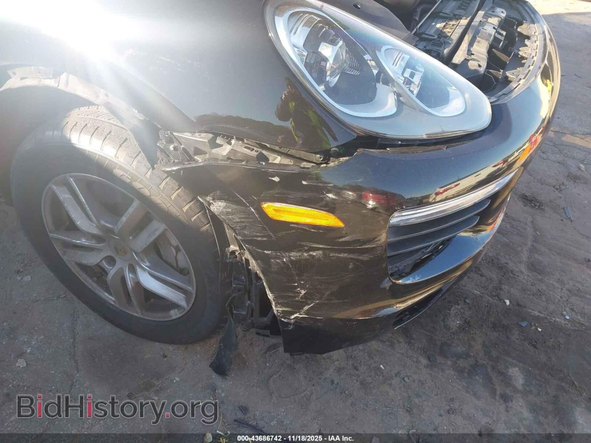 2016 PORSCHE CAYENNE - VIN: WP1AA2A28GKA37999 - Фото 6