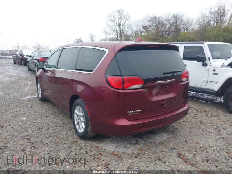 2017 Chrysler PACIFICA (VIN 2C4RC1DG3HR553402) — photo 3 of 18