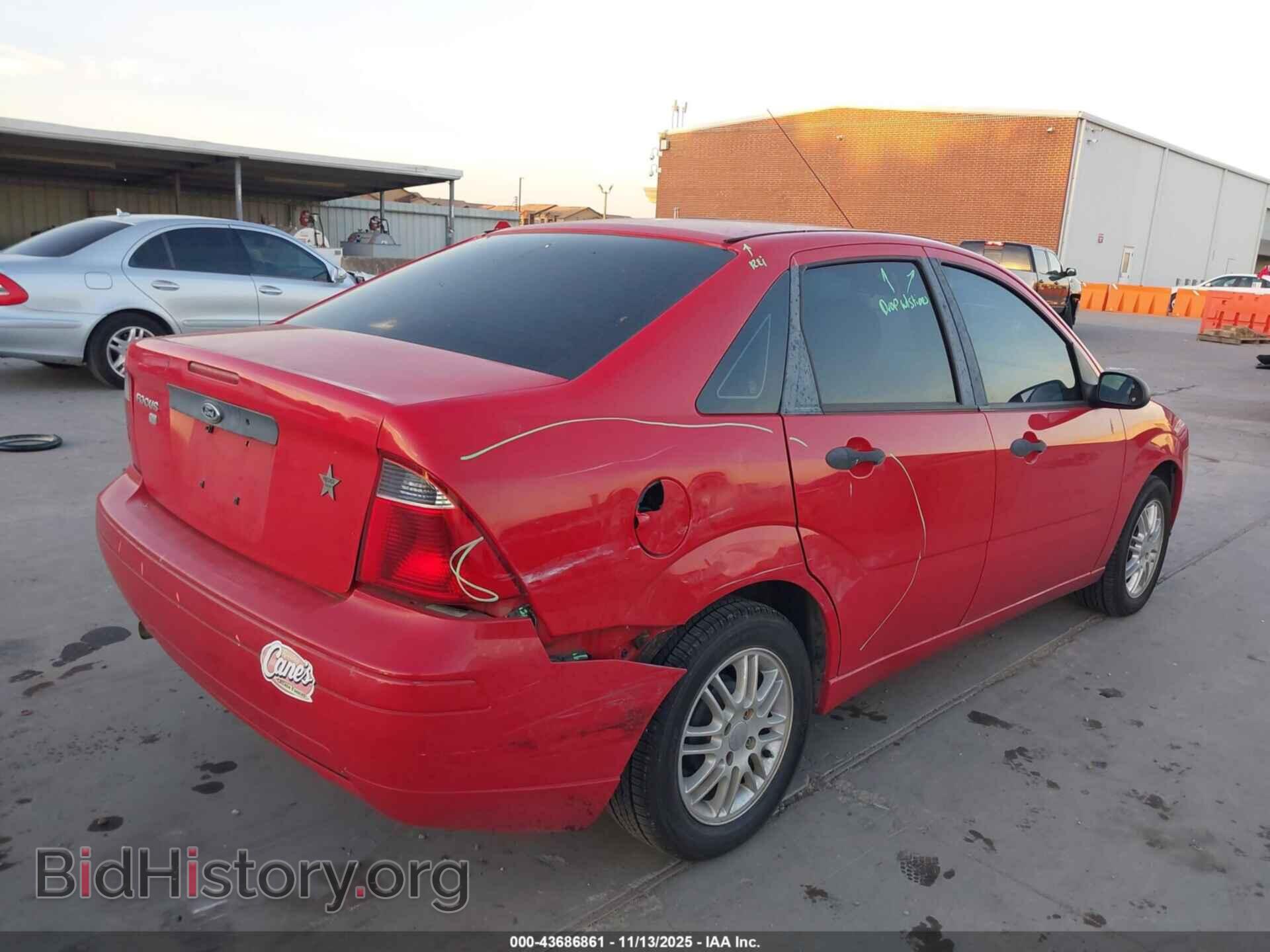 2007 FORD FOCUS - VIN: 1FAHP34N17W264475 - Фото 4