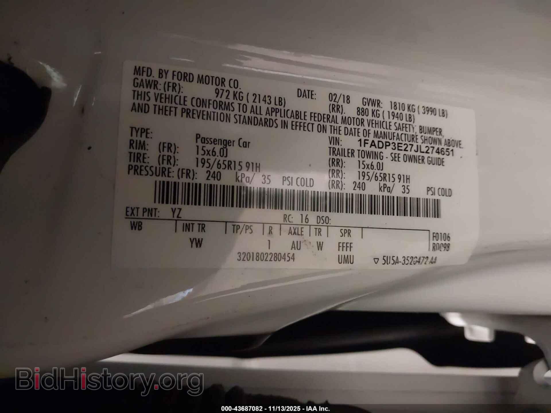 2018 FORD FOCUS - VIN: 1FADP3E27JL274651 - Фото 9