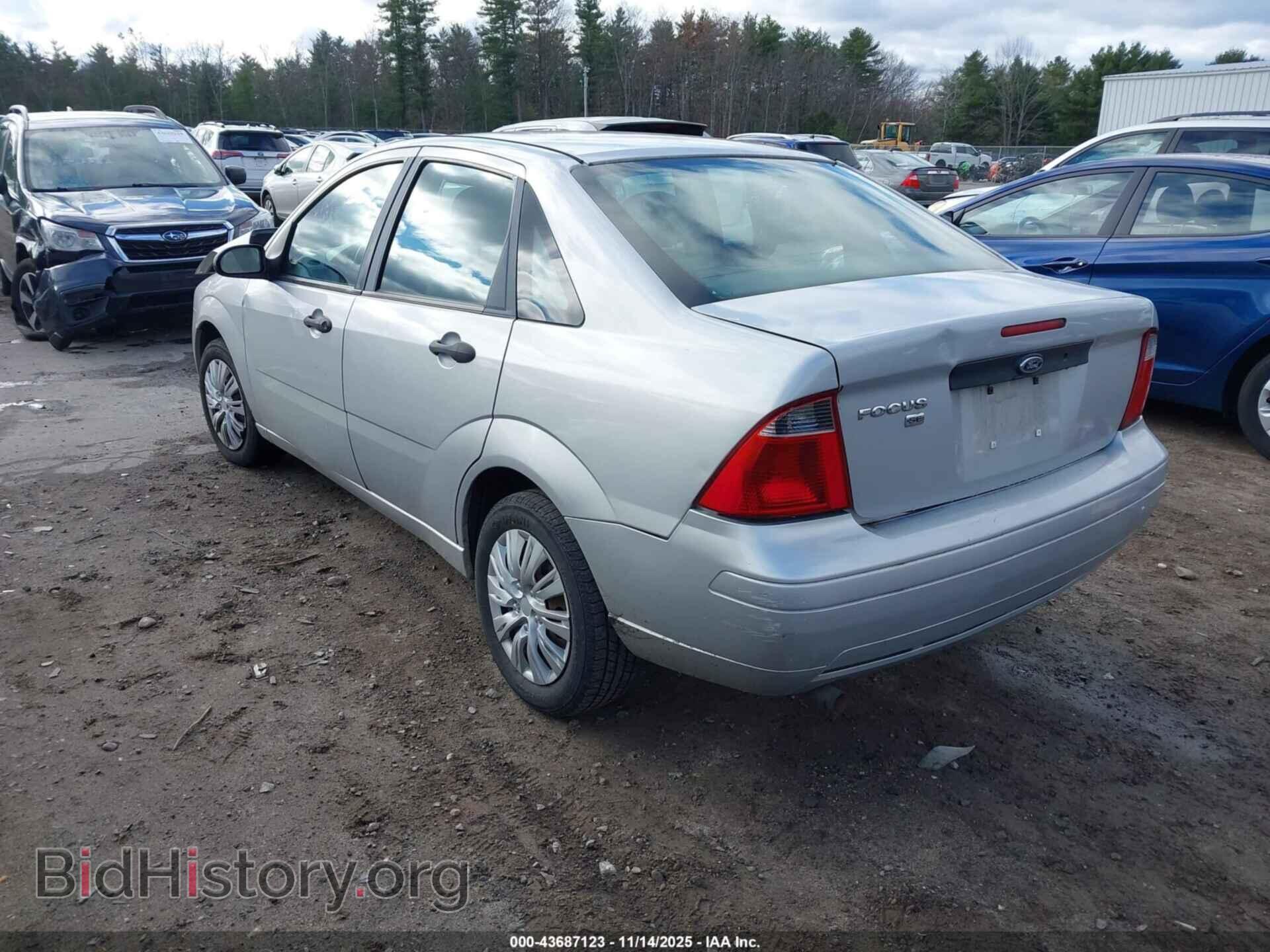 2007 FORD FOCUS - VIN: 1FAFP34NX7W199584 - Фото 3