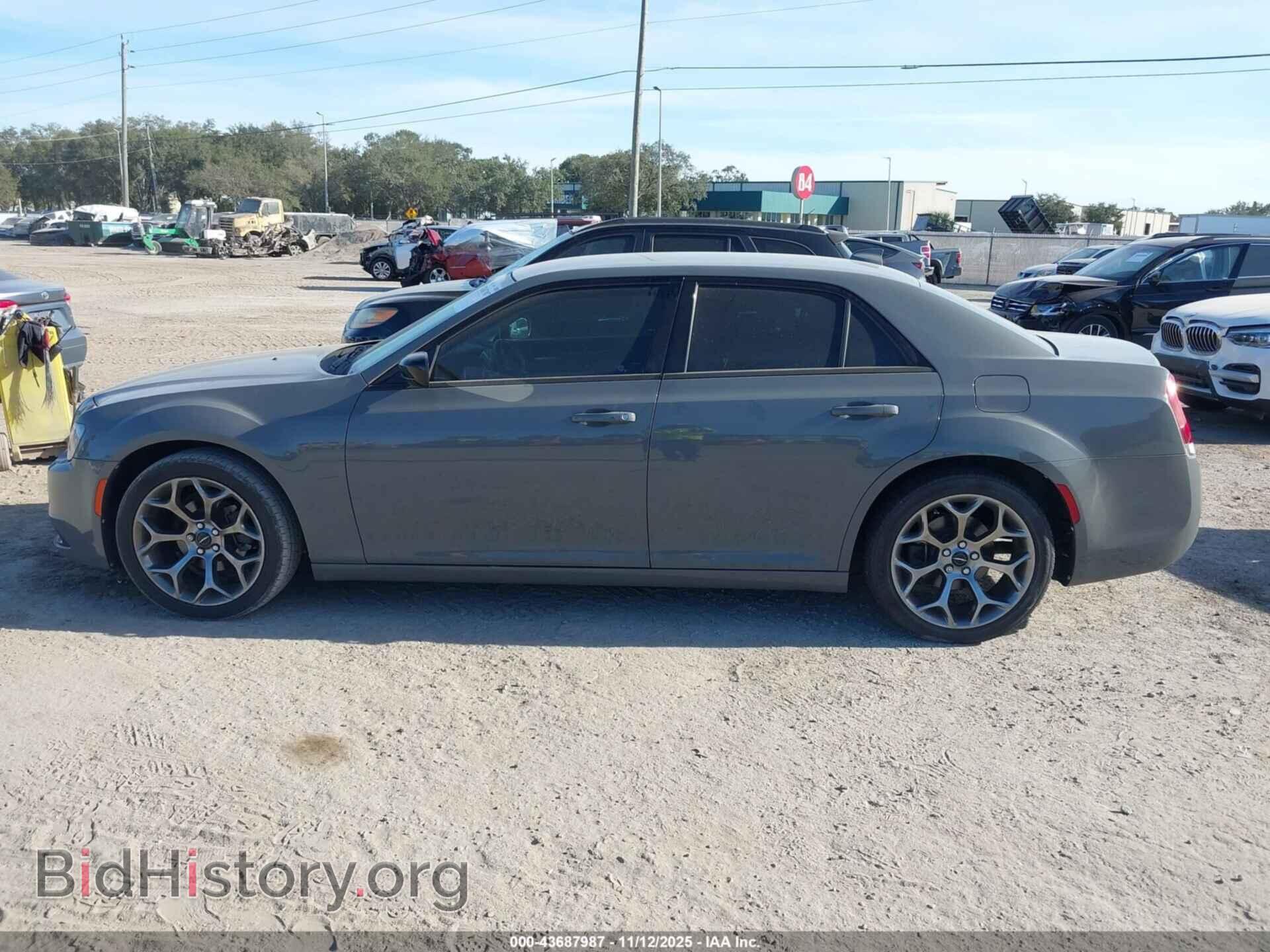 2018 CHRYSLER 300 - VIN: 2C3CCAAG7JH264372 - Фото 14