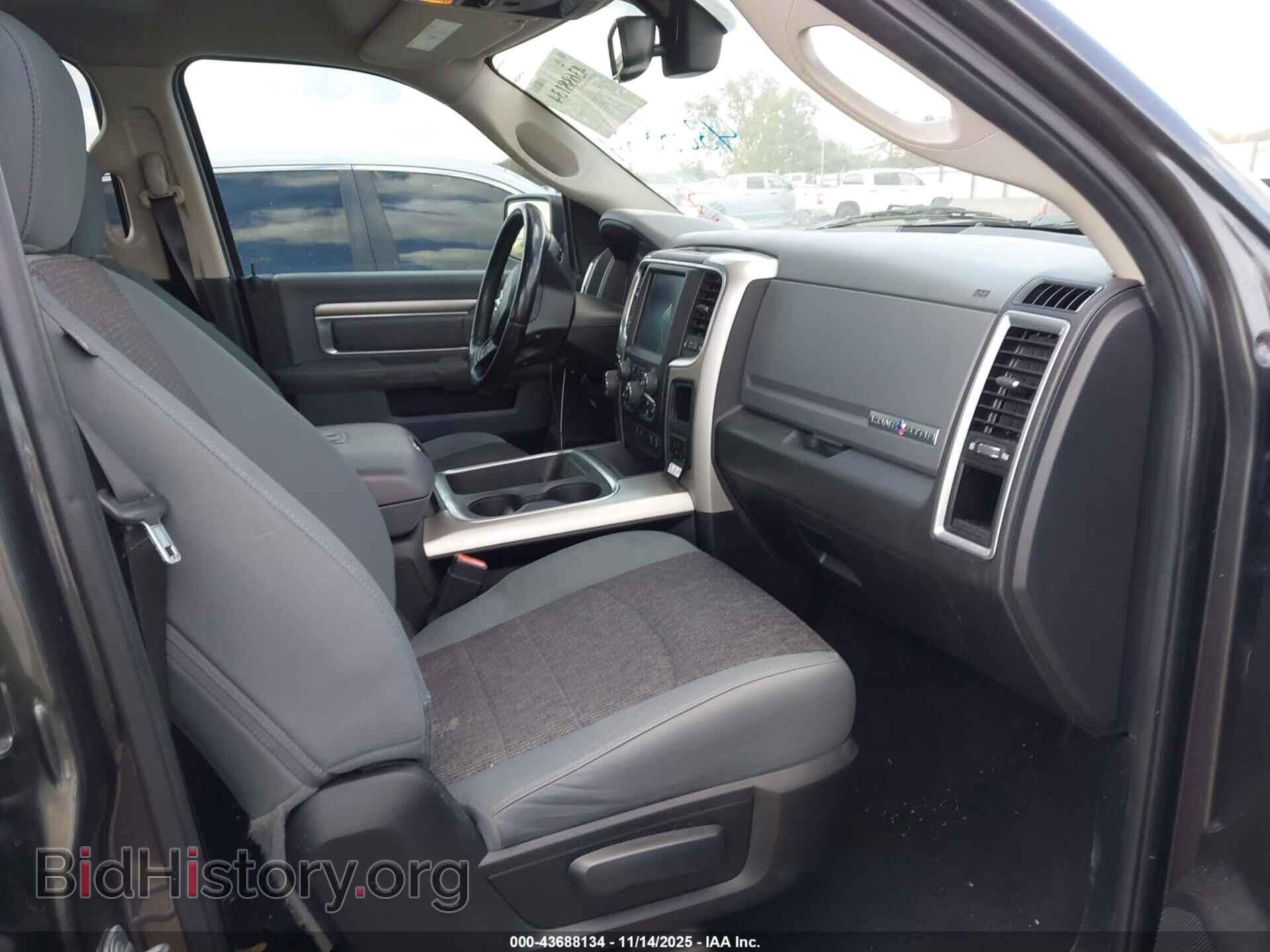 2017 RAM 1500 - VIN: 3C6RR6LT2HG717018 - Фото 5