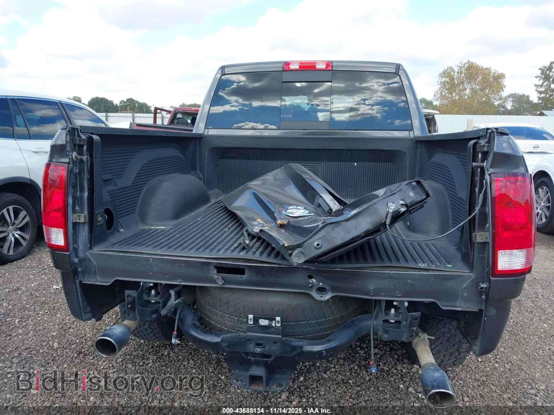 2017 RAM 1500 - VIN: 3C6RR6LT2HG717018 - Фото 6