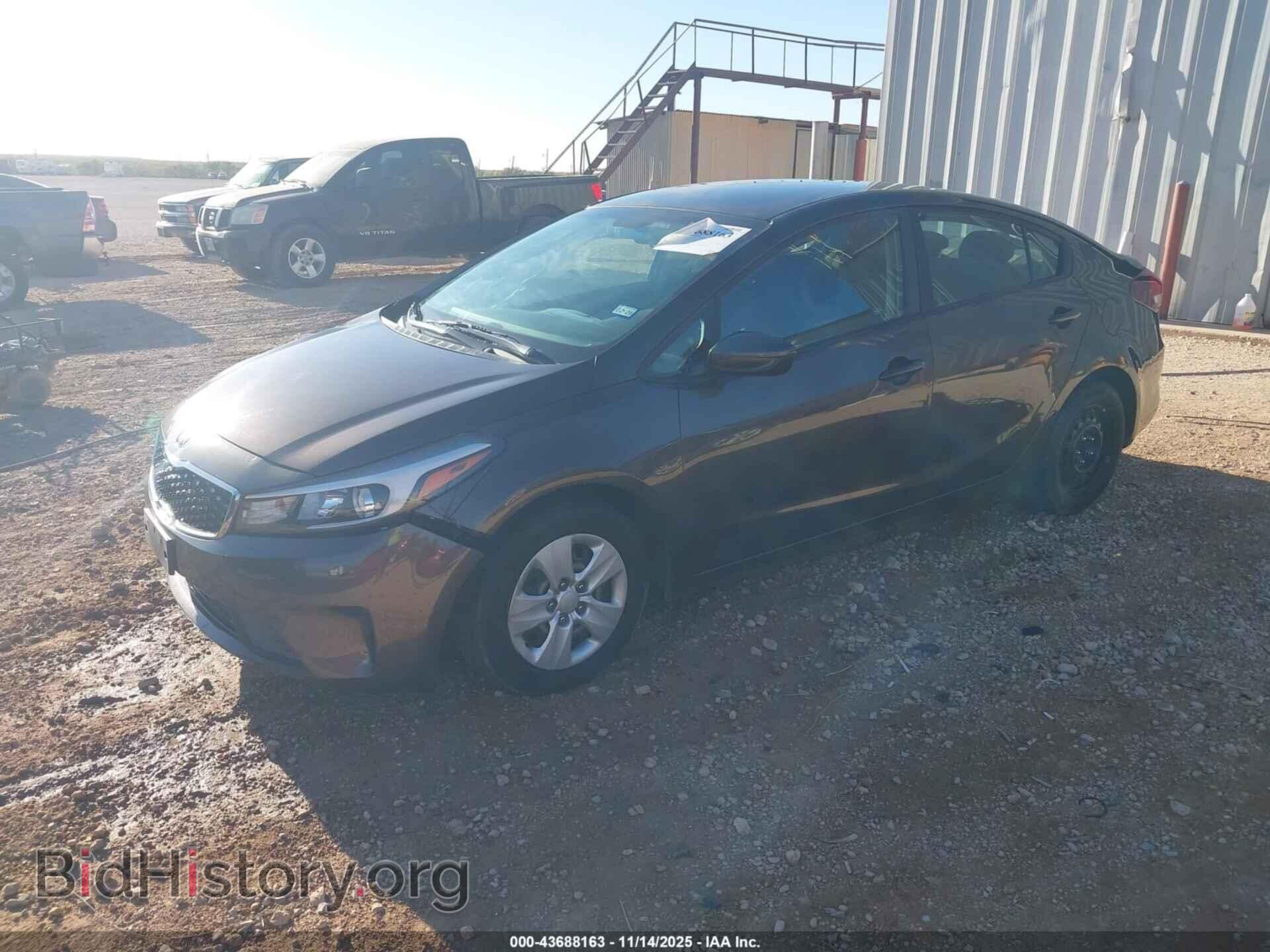 2017 KIA FORTE - VIN: 3KPFL4A75HE126197 - Фото 2