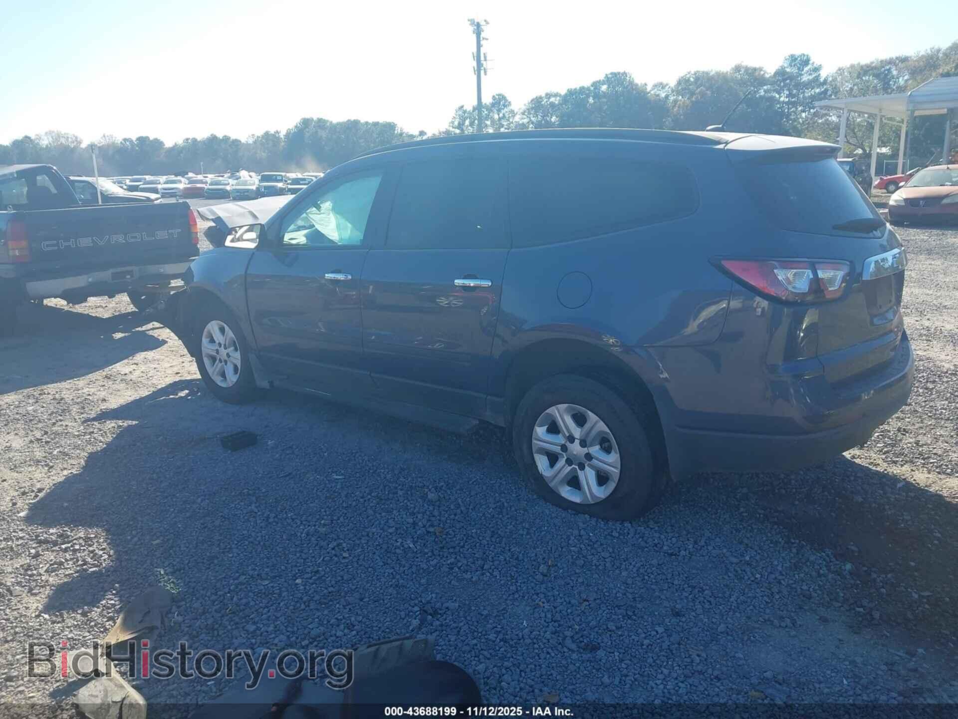 2014 CHEVROLET TRAVERSE - VIN: 1GNKRFED0EJ143052 - Фото 3