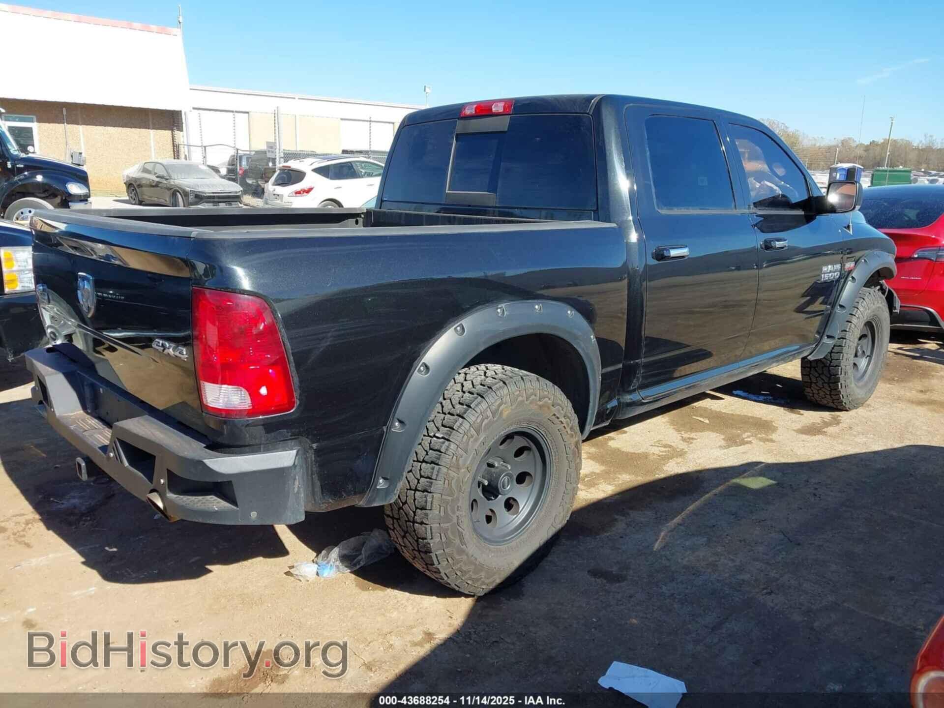2016 RAM 1500 - VIN: 3C6RR7LT3GG250406 - Фото 4