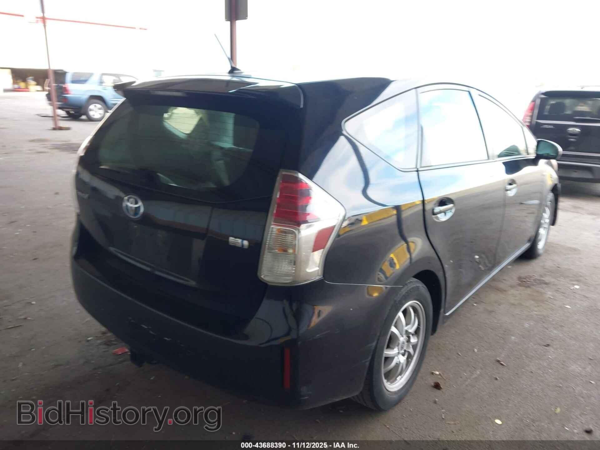 2015 TOYOTA PRIUS V - VIN: JTDZN3EU3FJ032126 - Фото 4